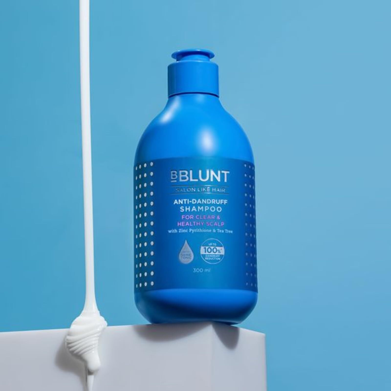 Bblunt Anti-Dandruff Shampoo For A Clear & Healthy Scalp | With Zinc Pyrithione & Tea Tree | Reduces Dandruff Up To 100% | Controls Oil & Itchiness | For All Hair Types | For Women And Men | 300 Ml