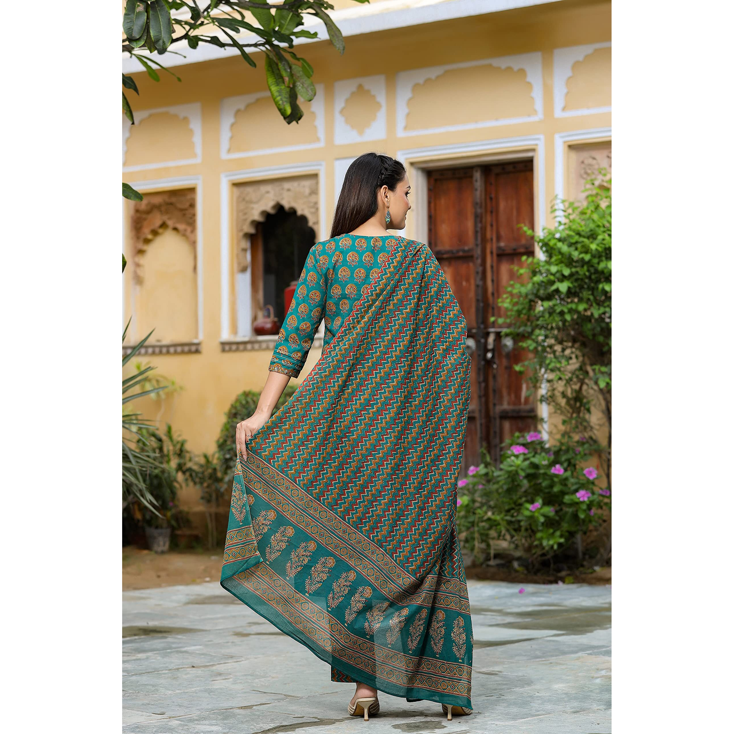 Vaamsi Women's Rayon Blend Floral Printed Straight Kurta Pant With Dupatta (Vkskd1231_S_Green)