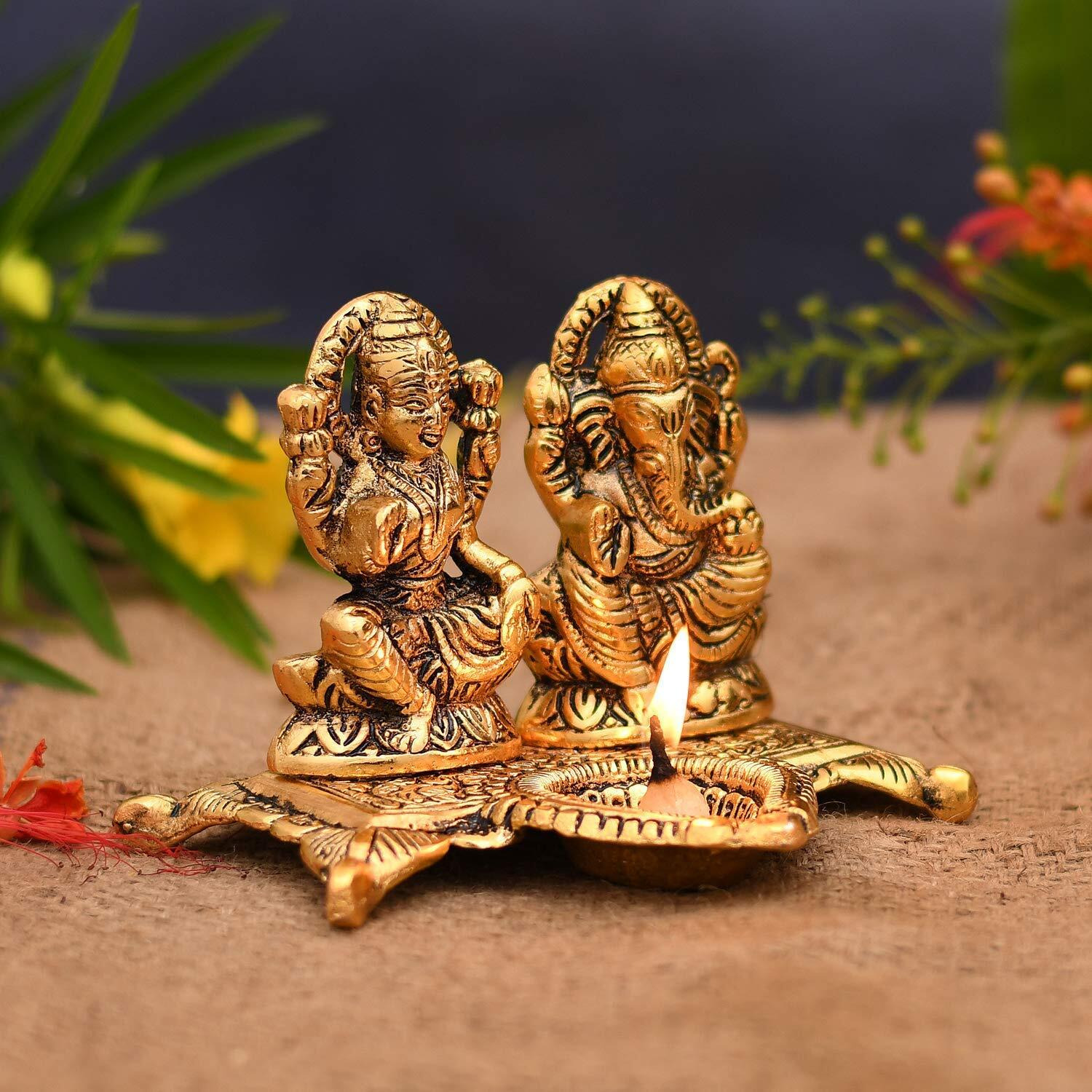 Collectible India Laxmi Ganesh Murti Idol Diya Puja Deepak - Metal Lakshmi Ganesh Statue - Diwali Home Decoration Items - Lakshmi Ganesh For Diwali Showpiece Oil Lamp Set Of 5