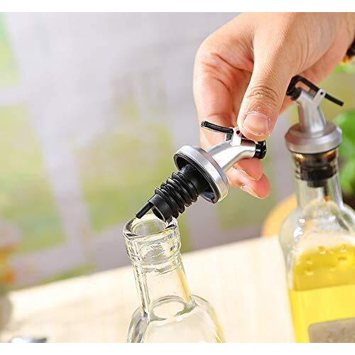 Xariya Oil And Vinegar Dispenser Bottle For Kitchen, Glass Oil Bottle, Kitchen Oil Container, Oil Pourer With Funnel (Pack Of 2Pc Oil Bottle + 1 Pc Funnel) Transparent | Glass, 500 Milliliter