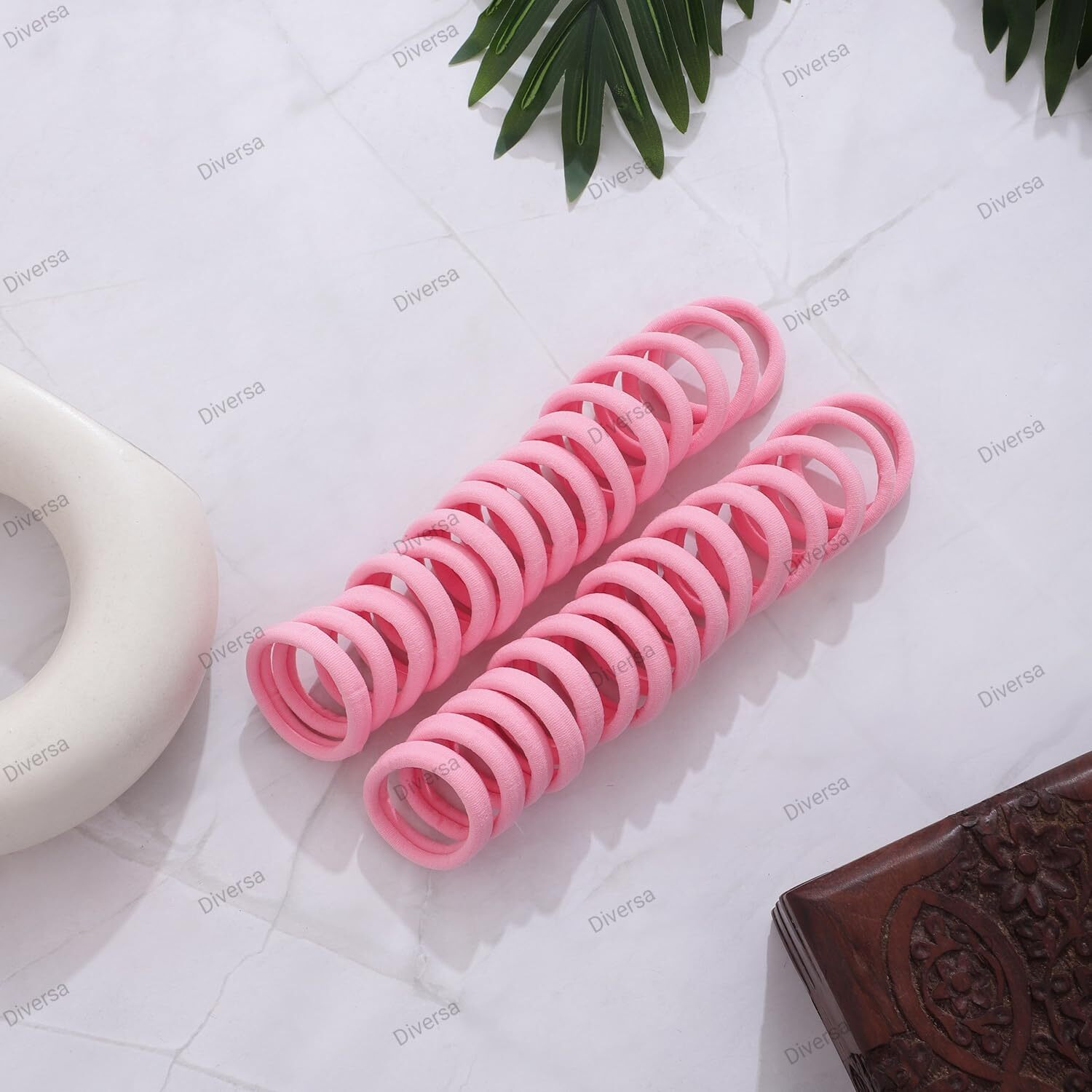 Diversa Hair Ties, Ponytail Holders For Thick Thin Hair, Elastic Hair Ties For Women, Girls, No Cease Nylon Hair Ties, Soft Seamless Hair Bands, No Damage (Pink, Pack Of 30 Ps)