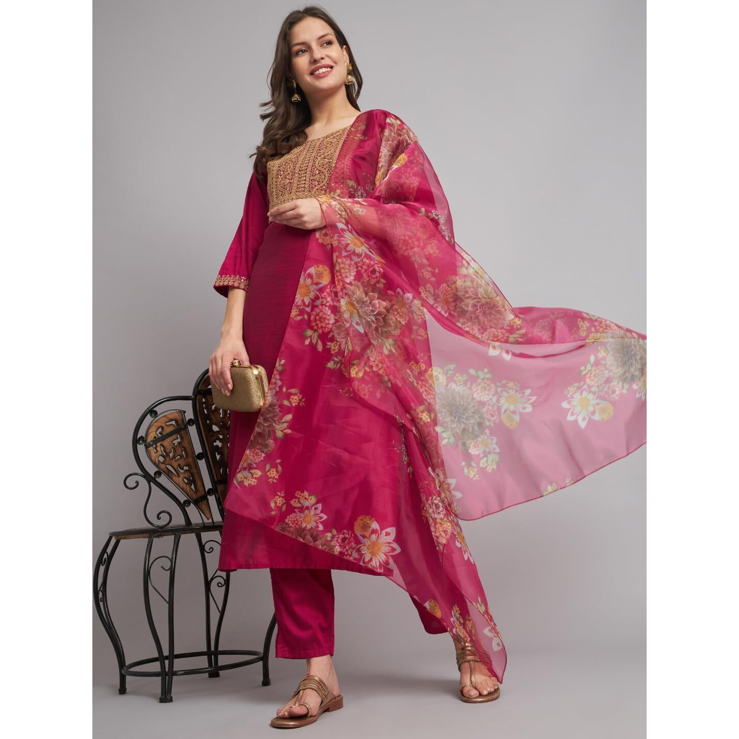 Vredevogel Women's Embroidered Cotton Silk Blend Kurta Pant With Dupatta Set (Pink_Large)