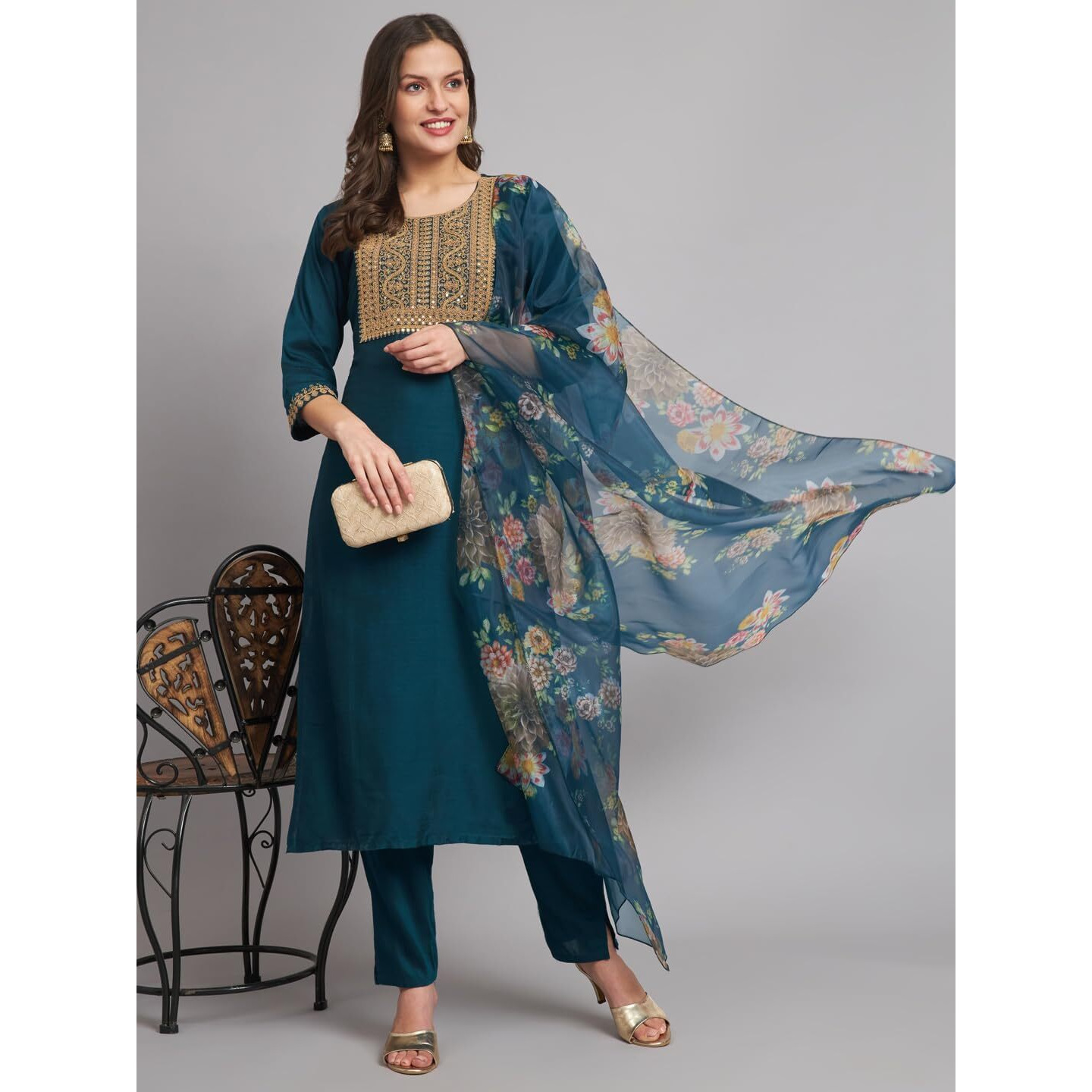 Vredevogel Women's Embroidered Cotton Silk Blend Kurta Pant With Dupatta Set (Teal_Medium)