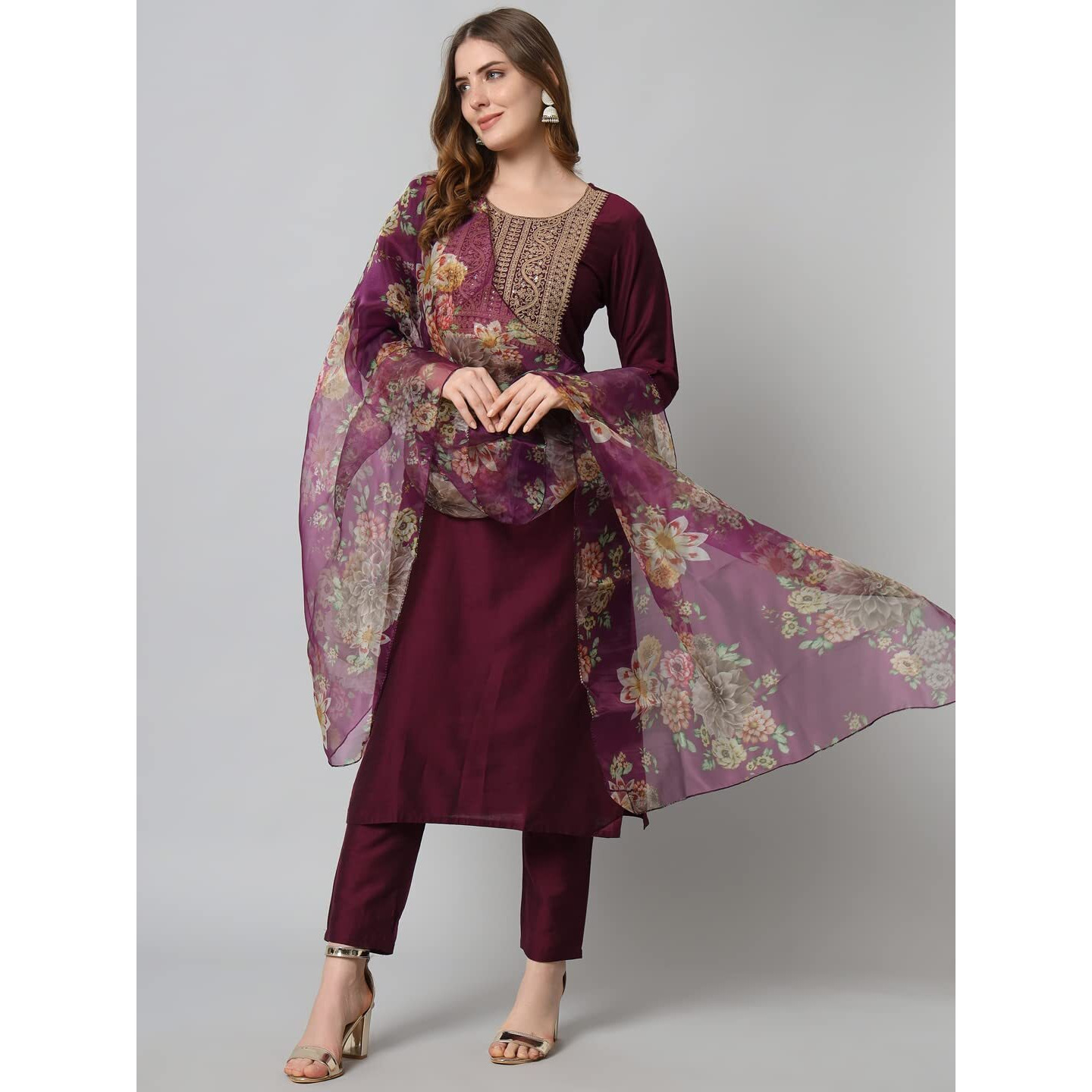 Vredevogel Women's Embroidered Cotton Silk Blend Kurta Pant And Dupatta Set (Purple_Small, Regular Fit)