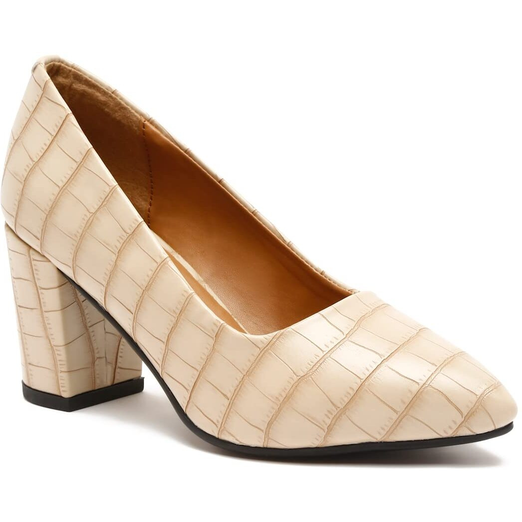 Bruno Manetti Women's Cream Slipon Pointed Toe Back Close With Comfort Heels
