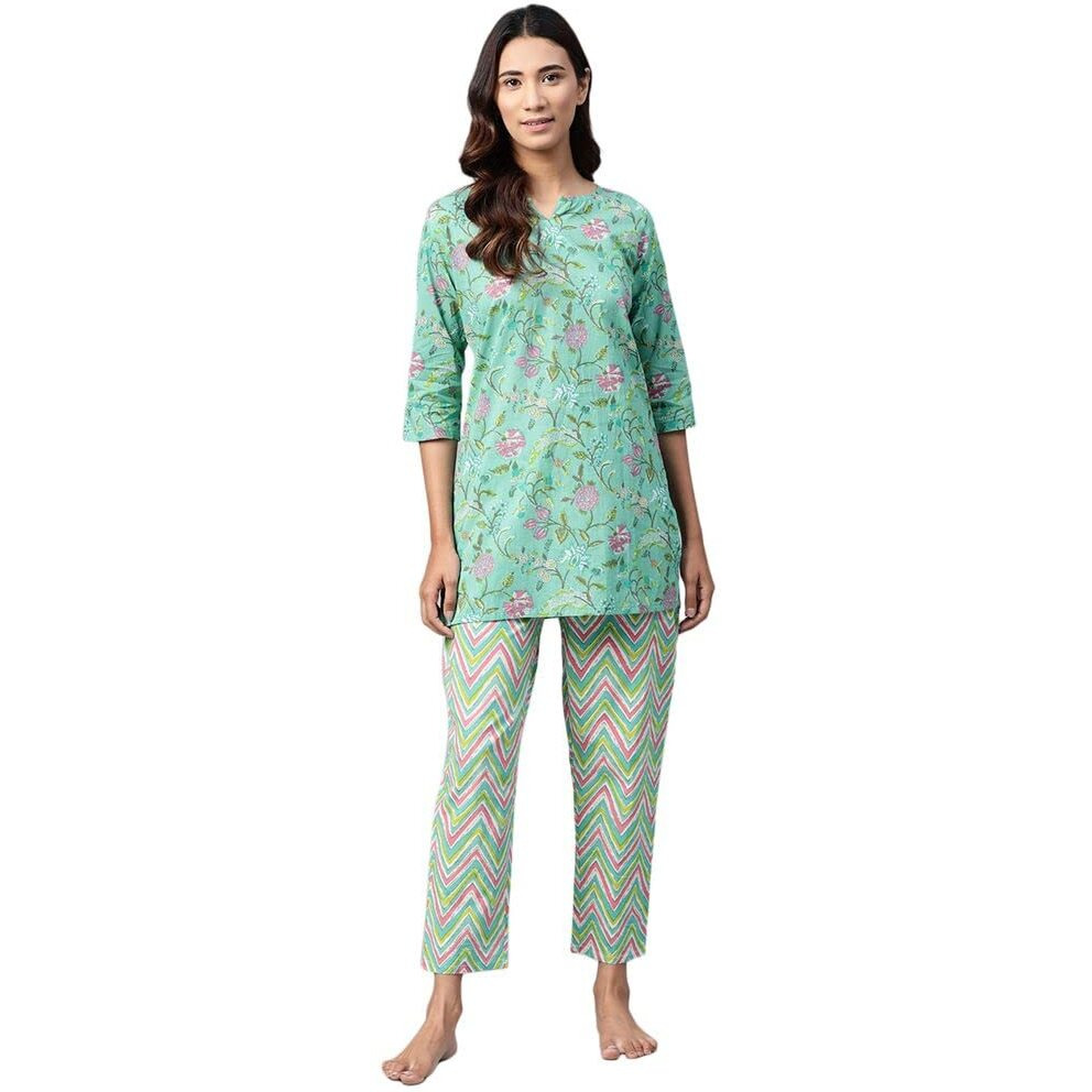 Anubhutee Women's Green & Pink Pure Cotton Printed Night Suit (Anu2001318S)