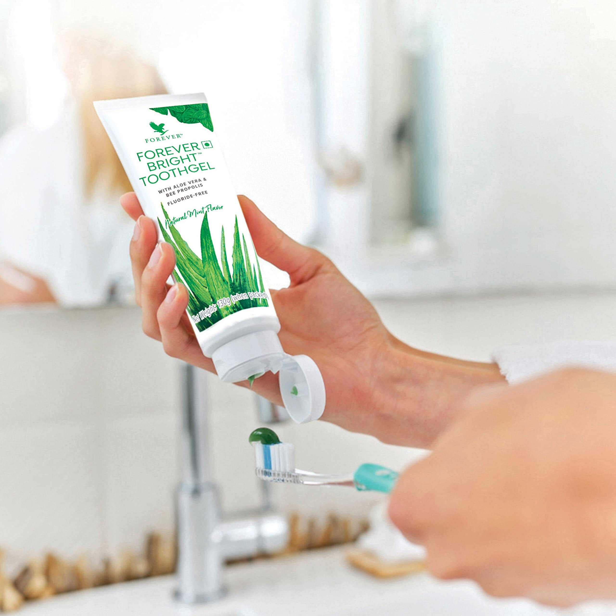 Forever Living Products Bright Tooth Paste, Oral Care 130 Gram (Pack Of 4)
