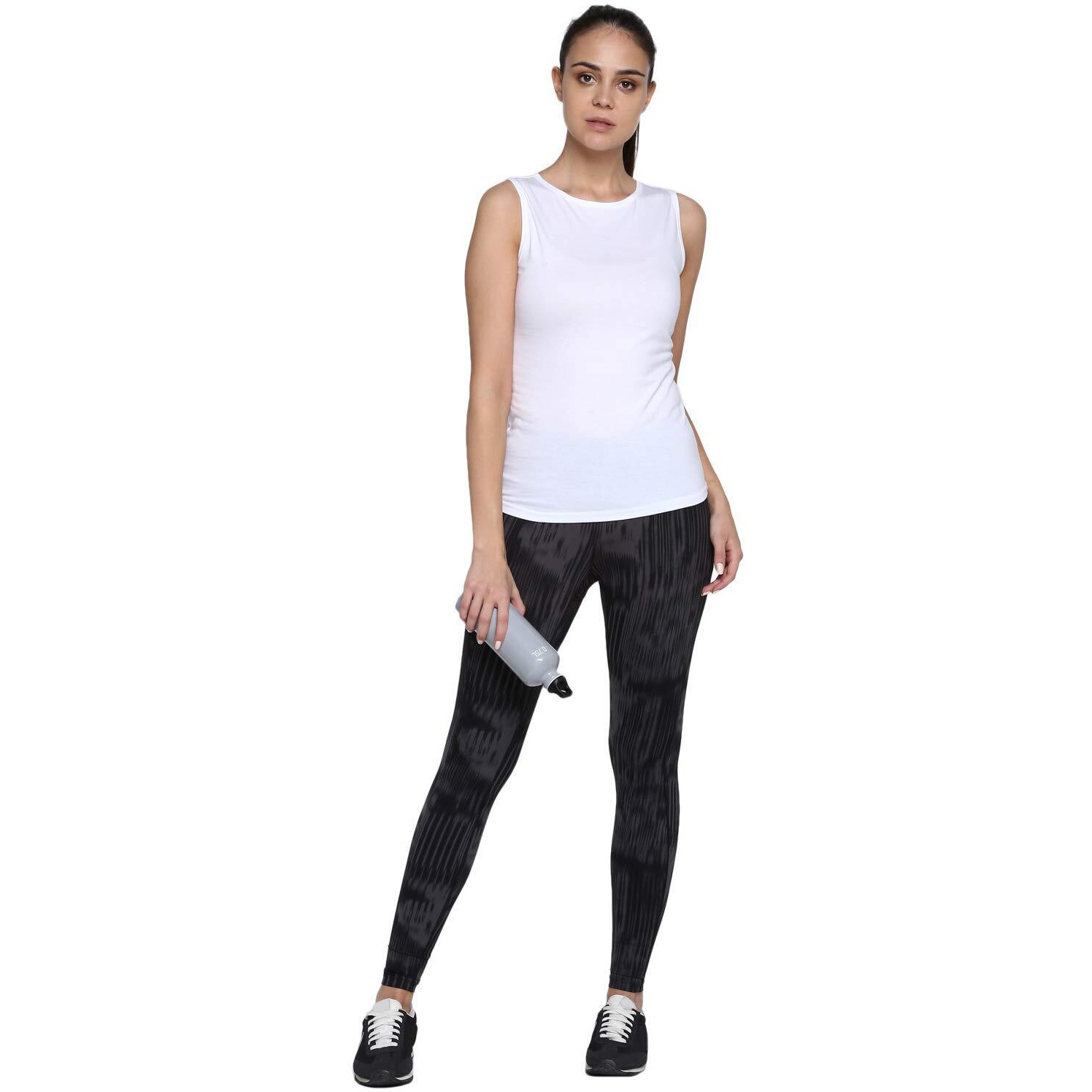 ApPulse WomenS Sleeveless Round Neck Tshirt