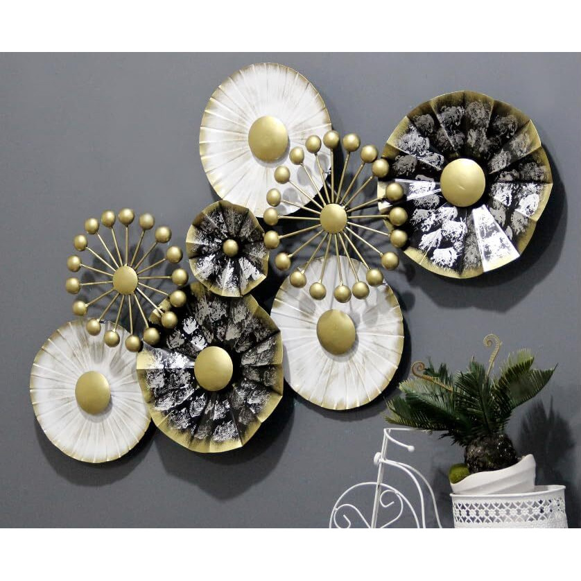 Anshika International Vintage White Flower Metal Wall Art Frame, Wall Hangings For Home Decoration, Wall Sculpture For Living Room, Wall Hanging Decorative Items (Size 35X19 In)