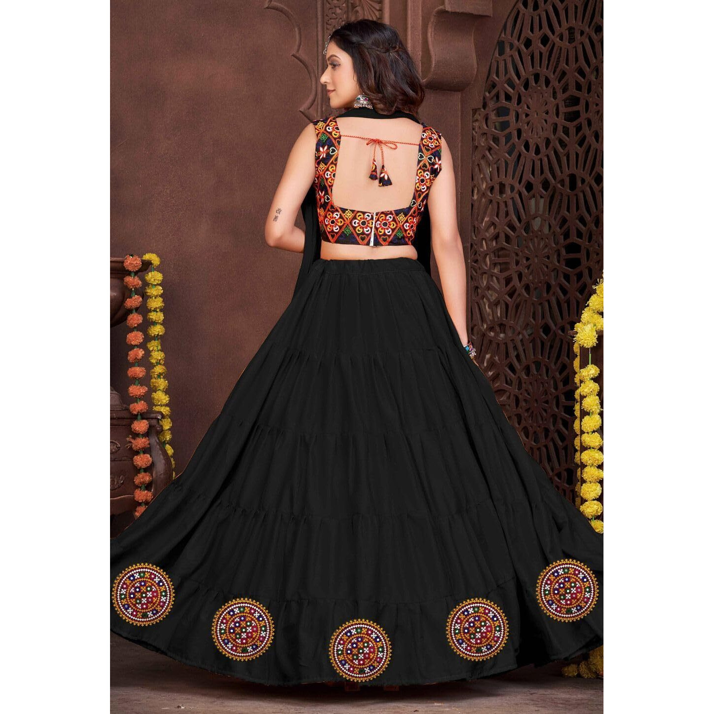 Elexiq Embroidered Patch For Making Lehenga,Baby Frocks, Kurtis,Dresses,Clothes,Tops And Tunics Blouse, Saree, Jacket, Jeans Art And Craft Supply (Set Of 6) (Design -5)