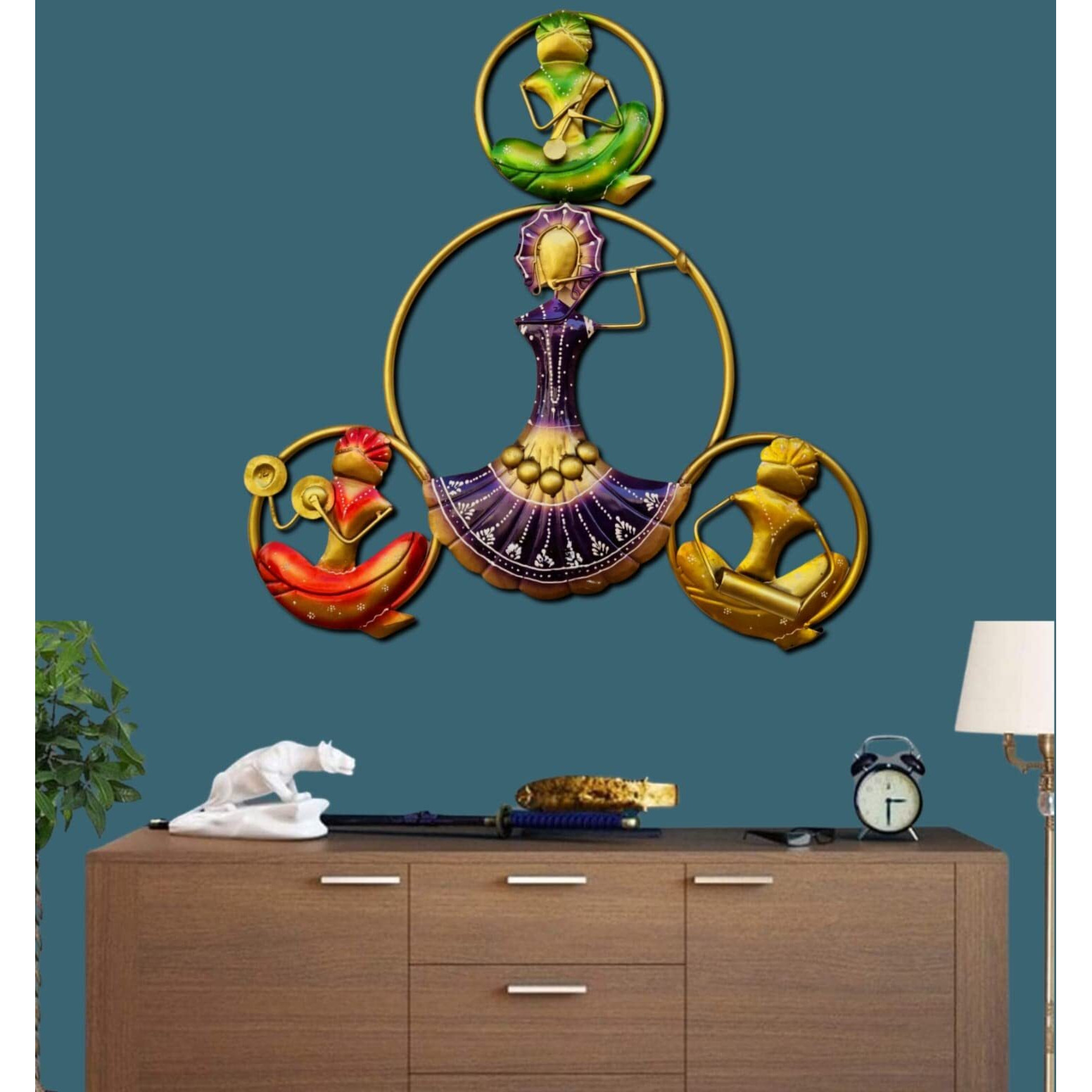Rsn Metal Decorative Beautiful Colorful 4 Musicians Dolls Wall Art For Living Room/Bedroom Decor, Multicolor 28X22