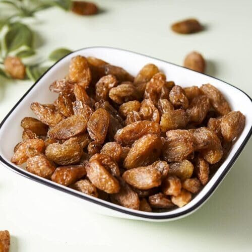 Dried Treats Premium Fresh Raisins (Golden Raisins/Munakka, 400 Grams)