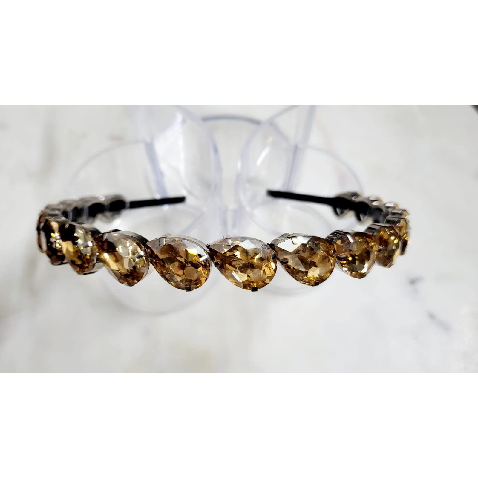 Deepti Chandna Designs Stunning And Elegant Handcrafted Headband, Featuring Crystals & Stones For Women (Gold Shadow Thick Drop Stone)