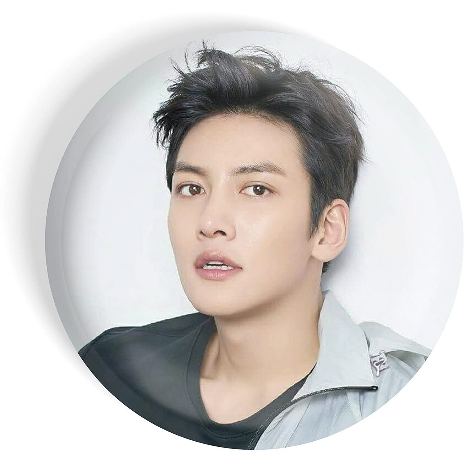 Dhcrafts Pin Badges K-Drama Korean Actor Multicolour Ji Chang-Wook D4 Glossy Finish Design Pack Of 1