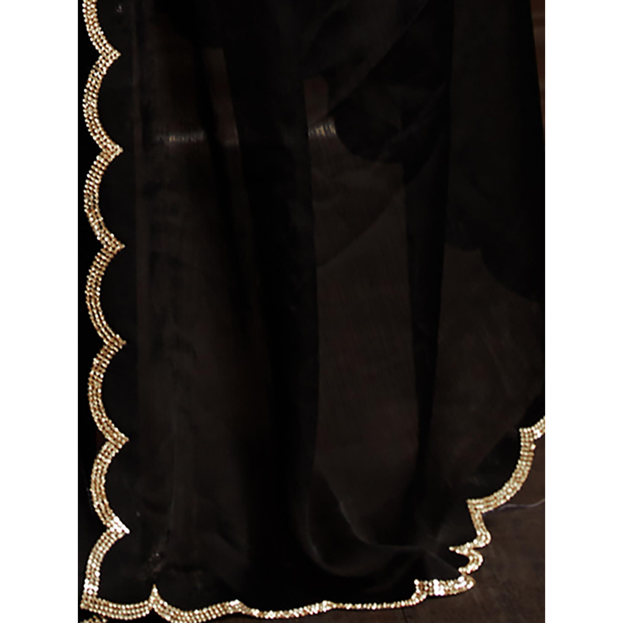 Akhilam Women's Chiffon Saree With Unstitched Blouse Piece, Black
