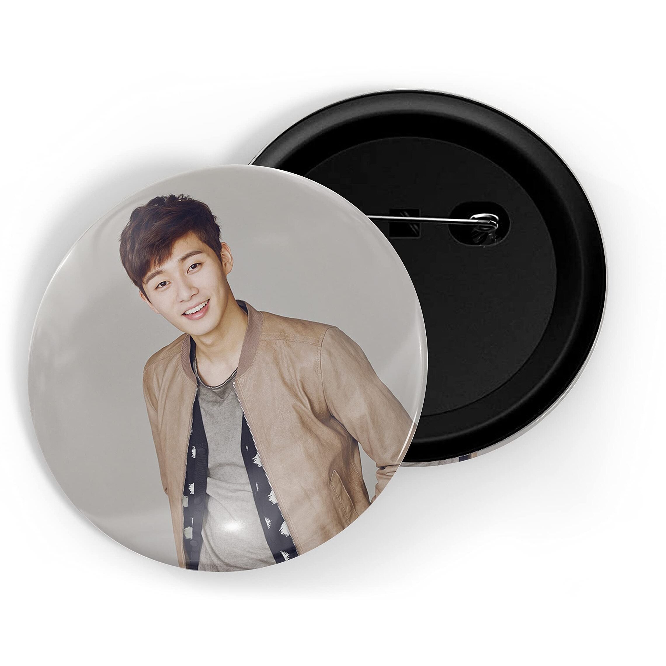 Dhcrafts Pin Badges K-Drama Korean Actor Multicolour Park Seo-Joon D2 Glossy Finish Design Pack Of 1
