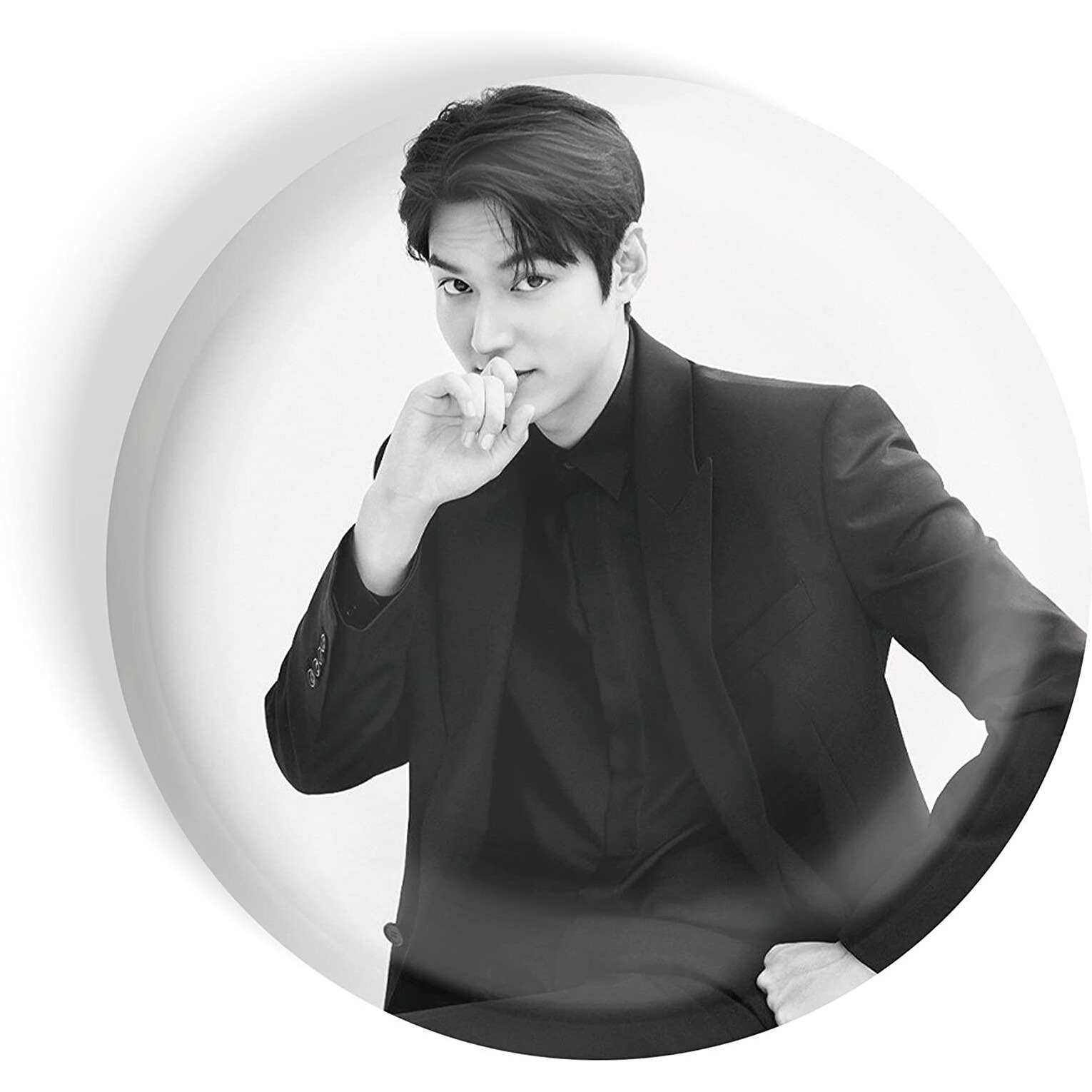 Dhcrafts Pin Badges K-Drama Korean Actor Multicolour Lee Min-Ho D13 Glossy Finish Design Pack Of 1