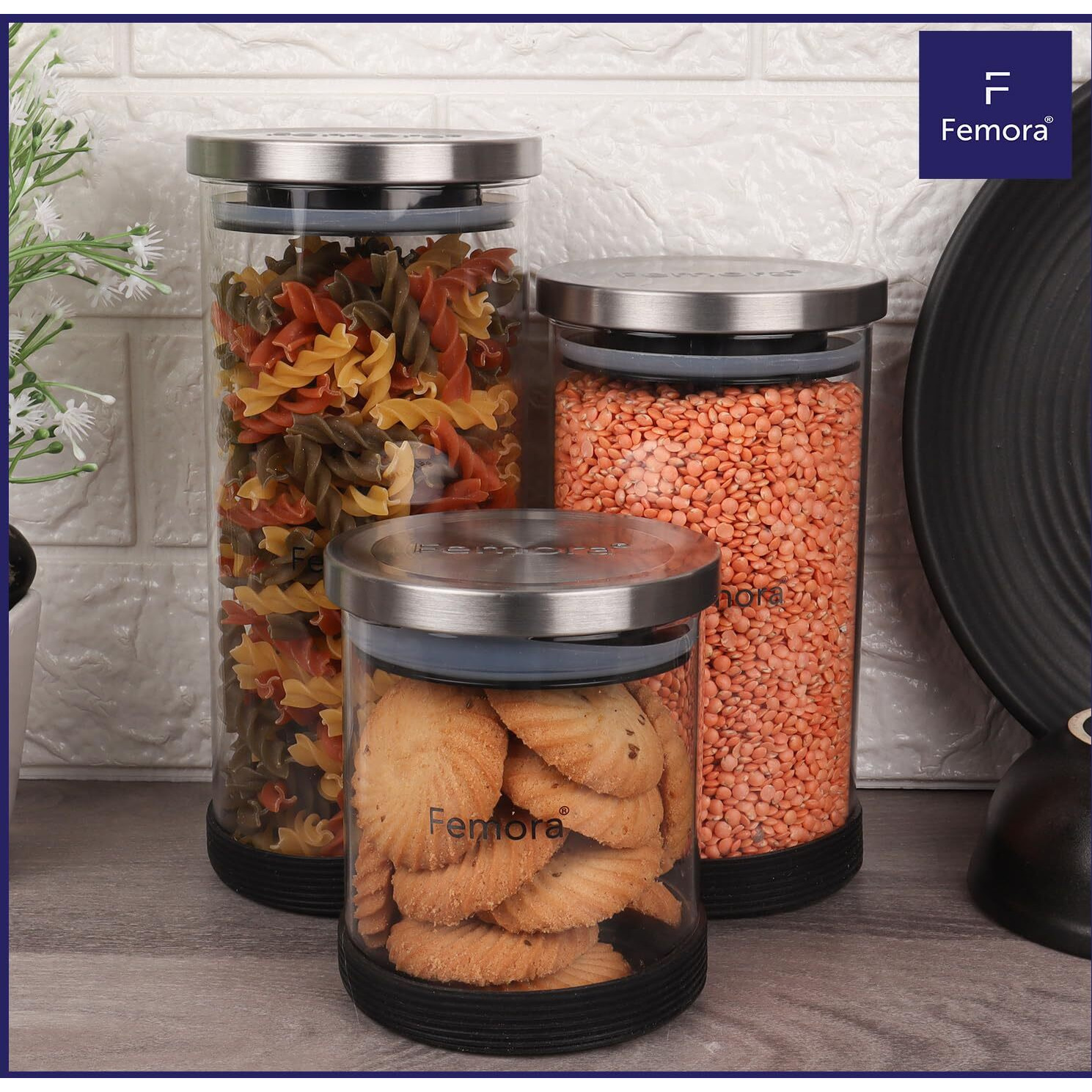 Femora Borosilicate Glass Jar With Silicon Bottom & Air Tight Steel Lid|Glass Jars For Kitchen| Kitchen Storage Jars|1 Year Warranty|Jars For Gifting, Snacks, Spice, Cookies, Dry Food|500 Ml|Set Of 1