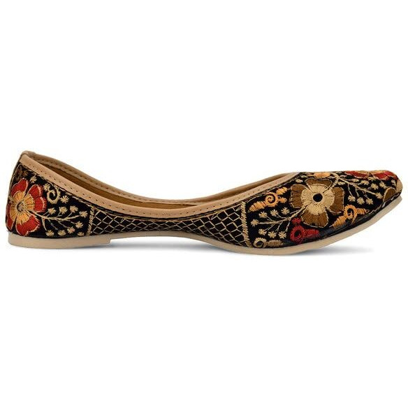 Desi Colour Women Ethnic Footwear Mojari/Punjabi Jutti- Black Thread Work1