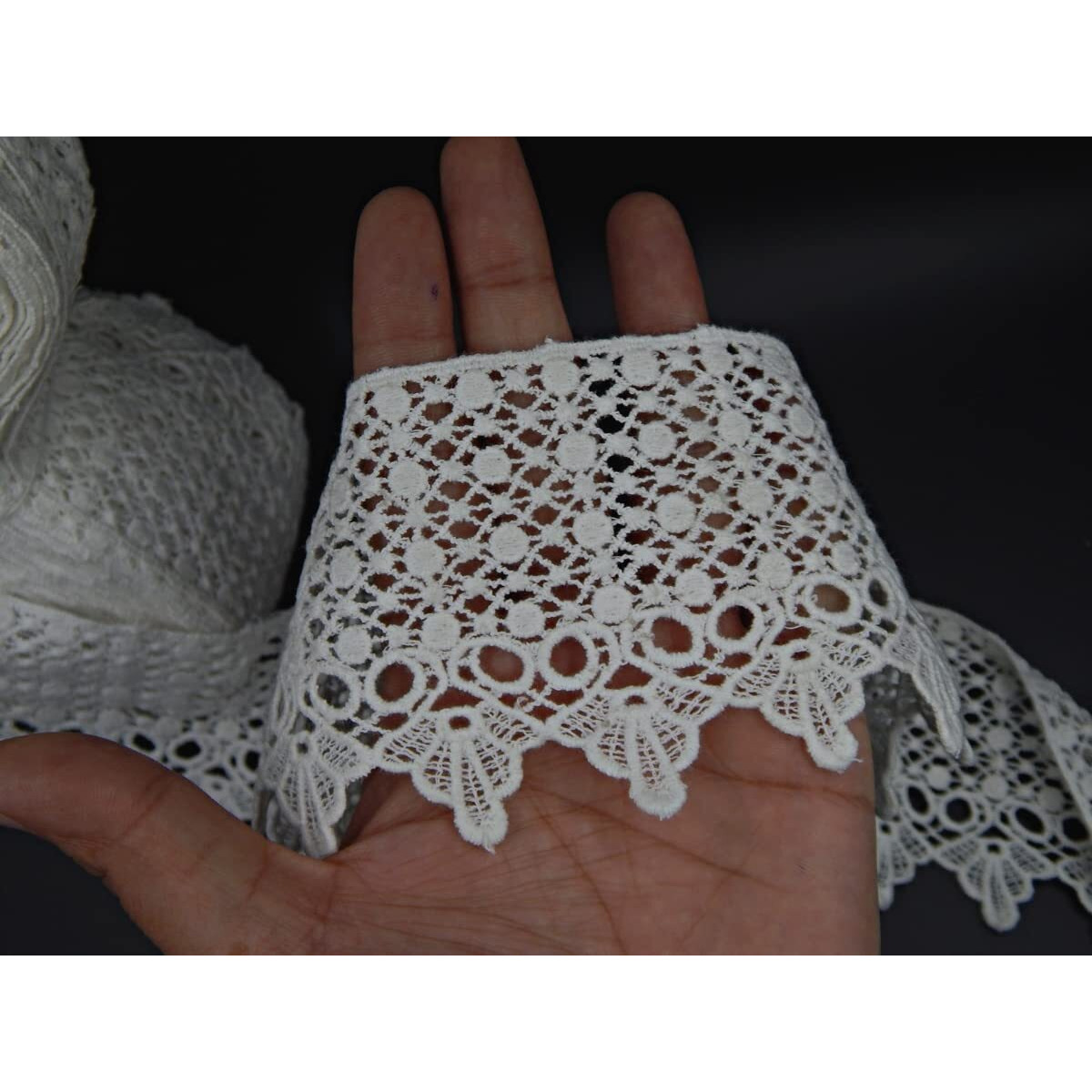 Orient Lace Craft Off White Lace Border Material For Suits,Saree & Dupatta (Size 8 Cm) Qty 5 Meter,Used As Trims,Borders,Embroidery Lace,Applique,Fabric Lace,Sewing Supplies,Cotton Lace Work,Diy.