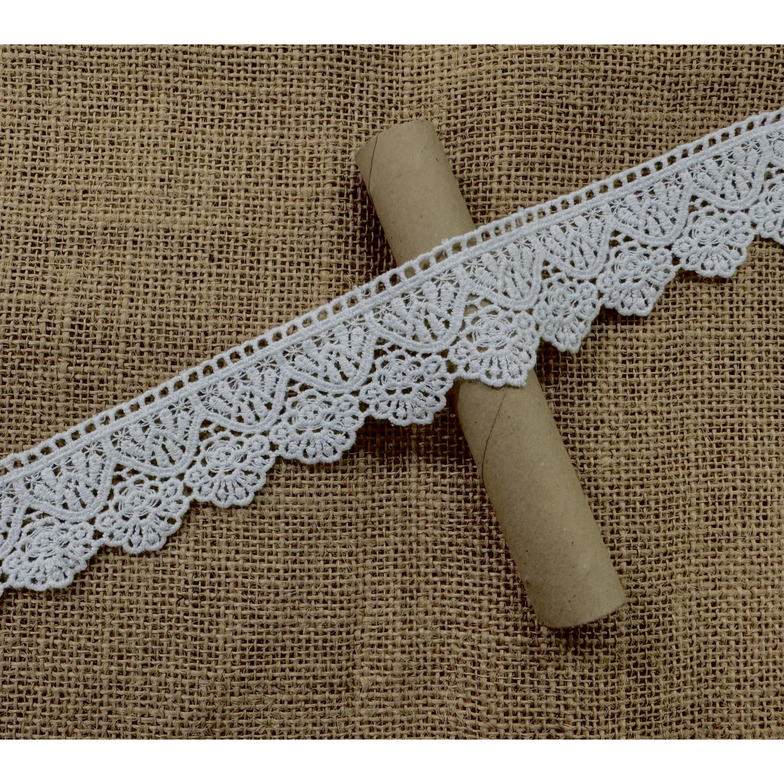 Off White Cotton Lace And Border Material For Suits,Saree & Dupatta (Size 4.5 Cm) Qty 5 Meter,Used As Trims,Borders,Fancy Embroidery Lace,Applique,Fabric Lace,Sewing Supplies,Cotton Lace Work,Diy.