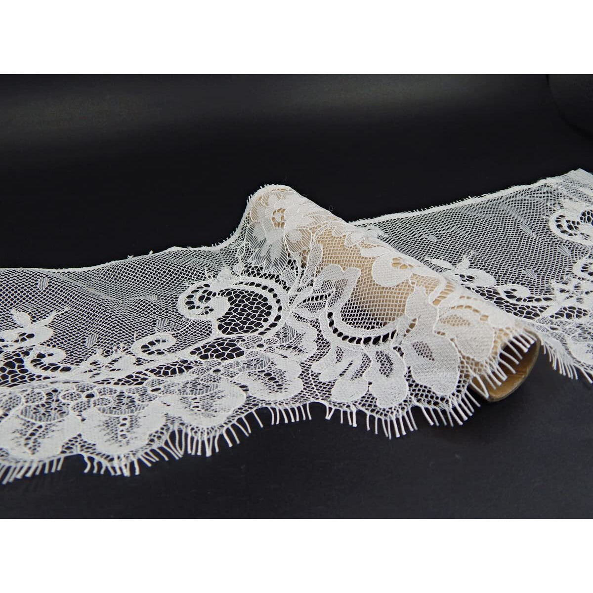 Orient Lace Craft Chantilly Net Scallop Lace Ivory (Cream) Nylon Floral Eyelash Lace Trim Ribbon Sewing Dress Skirt Decor Diy Handicrafts.