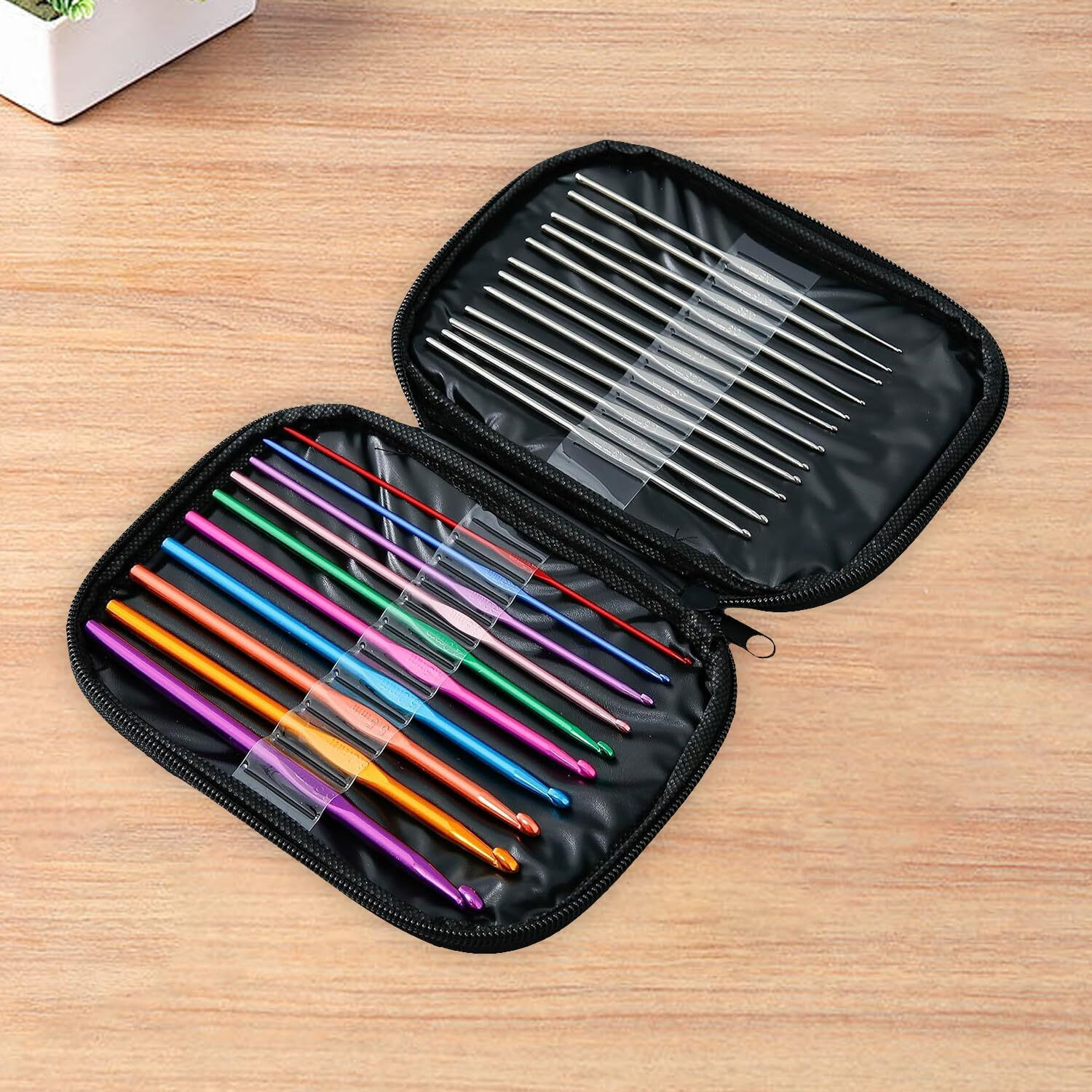 Kuber Industries Crochet Hook Needle Set With Case|Ergonomic Sewing Knitting Needle Kit (Black)