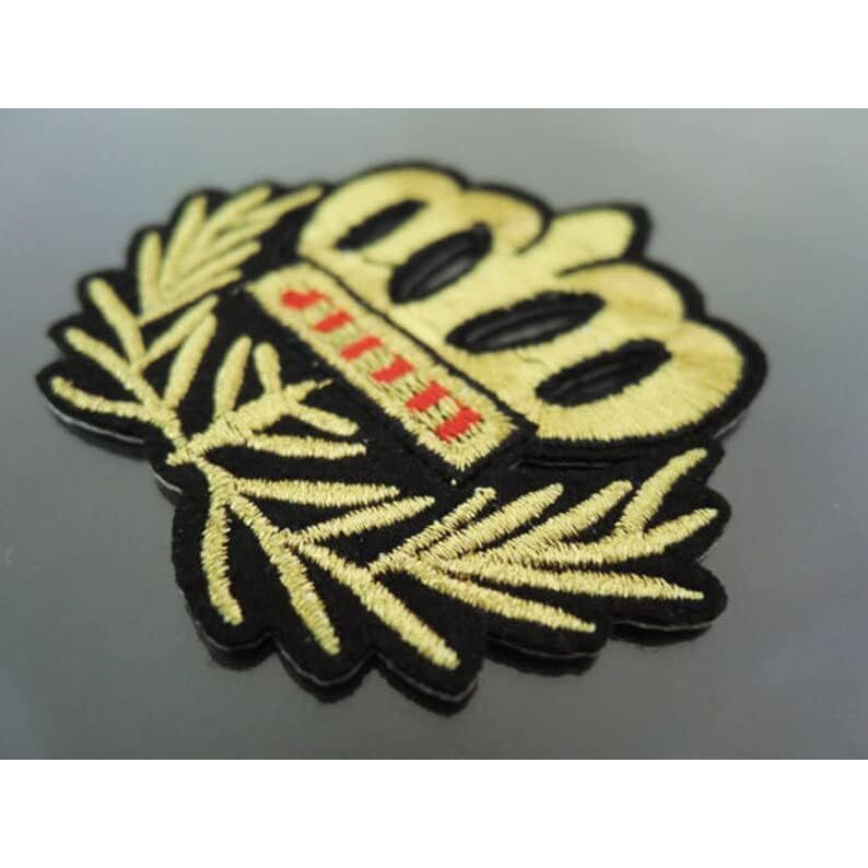 Daily Crafts 3 Embroidered Patches, Black Base Hot Fix Glue Embroidery Cloth Paste Iron-On Patch Diy Clothes Sticker Trim Embellishments Applique