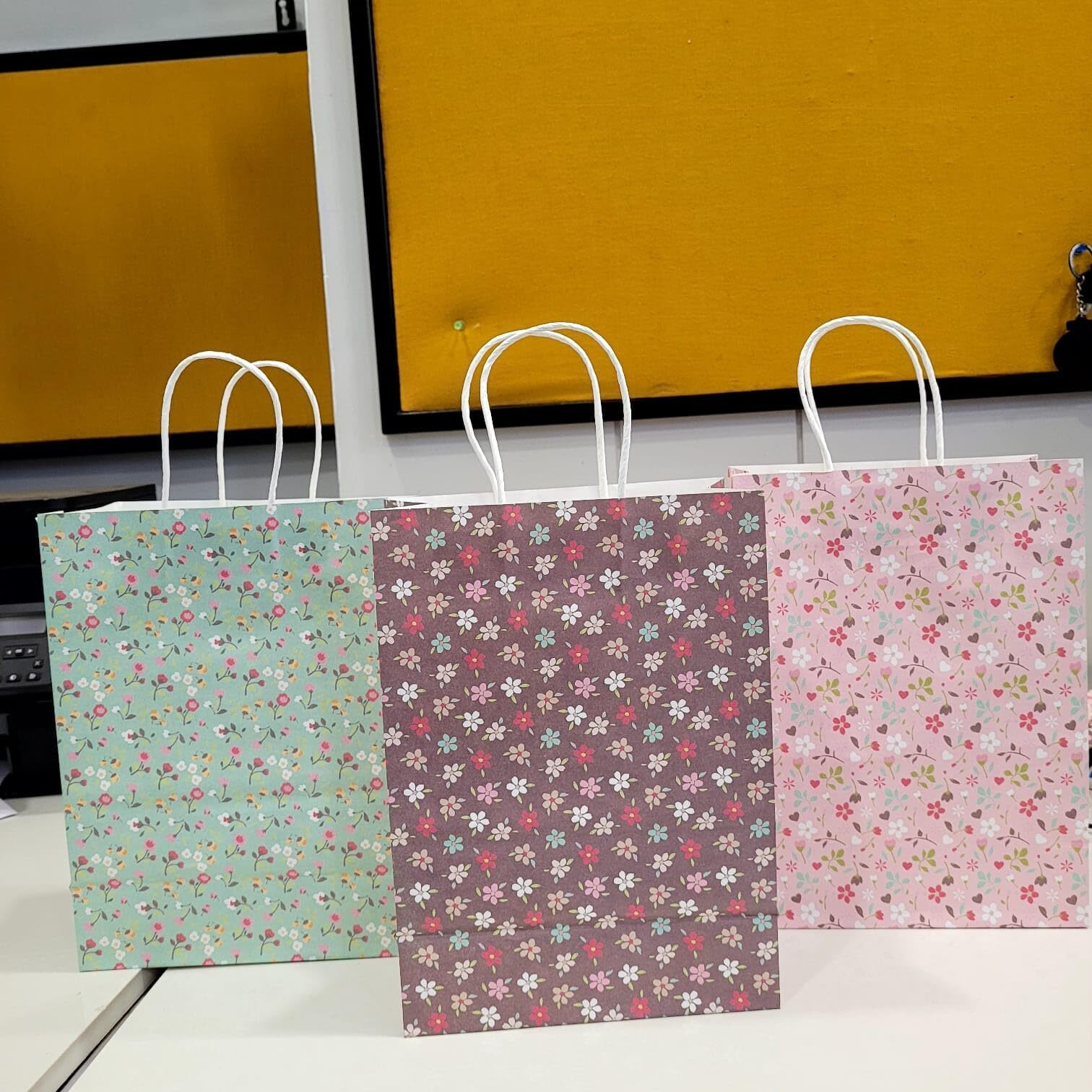 Satyam Kraft 4 Pcs Random Paper Bag Goodie Bags With Handle Gift Paper Bag, Carry Bags,Gift Bag For Present Gifting, Marriage Return Gifts, Christmas, Xmas Gift, Birthday, Wedding, Party, Season's Greetings(Mix Color)(Medium)