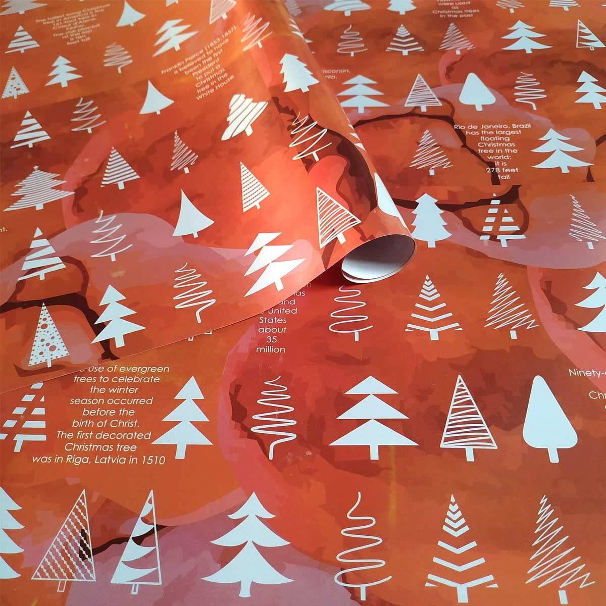 Evince Christmas Wrapping Paper | 3 Mixed Designs 12 Sheets | Red Xmas Tree Doodle Santa White Snow Xmas Dcor Theme For Him Her | Kids Gift Ideas Men Women Adults Office Gifts | 70X50 Cms Large