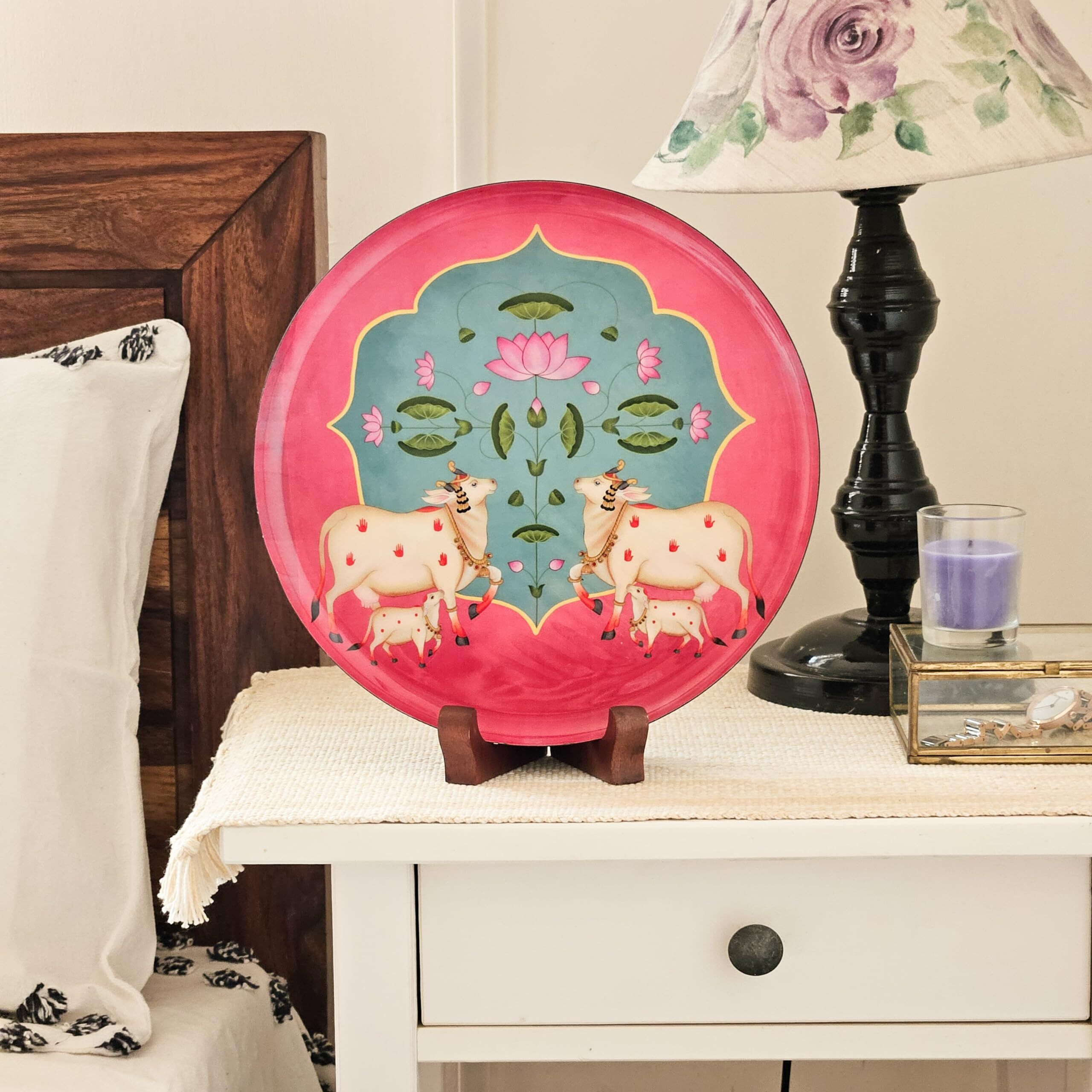 Ritualistic Pichwai Single Wall Plate 10 Inch With Stand | Wall Arts For Home Decoration, Living Room, Bedroom, Office Decor | Aesthetic Room Decor Items | Wall Hanging Show Pieces