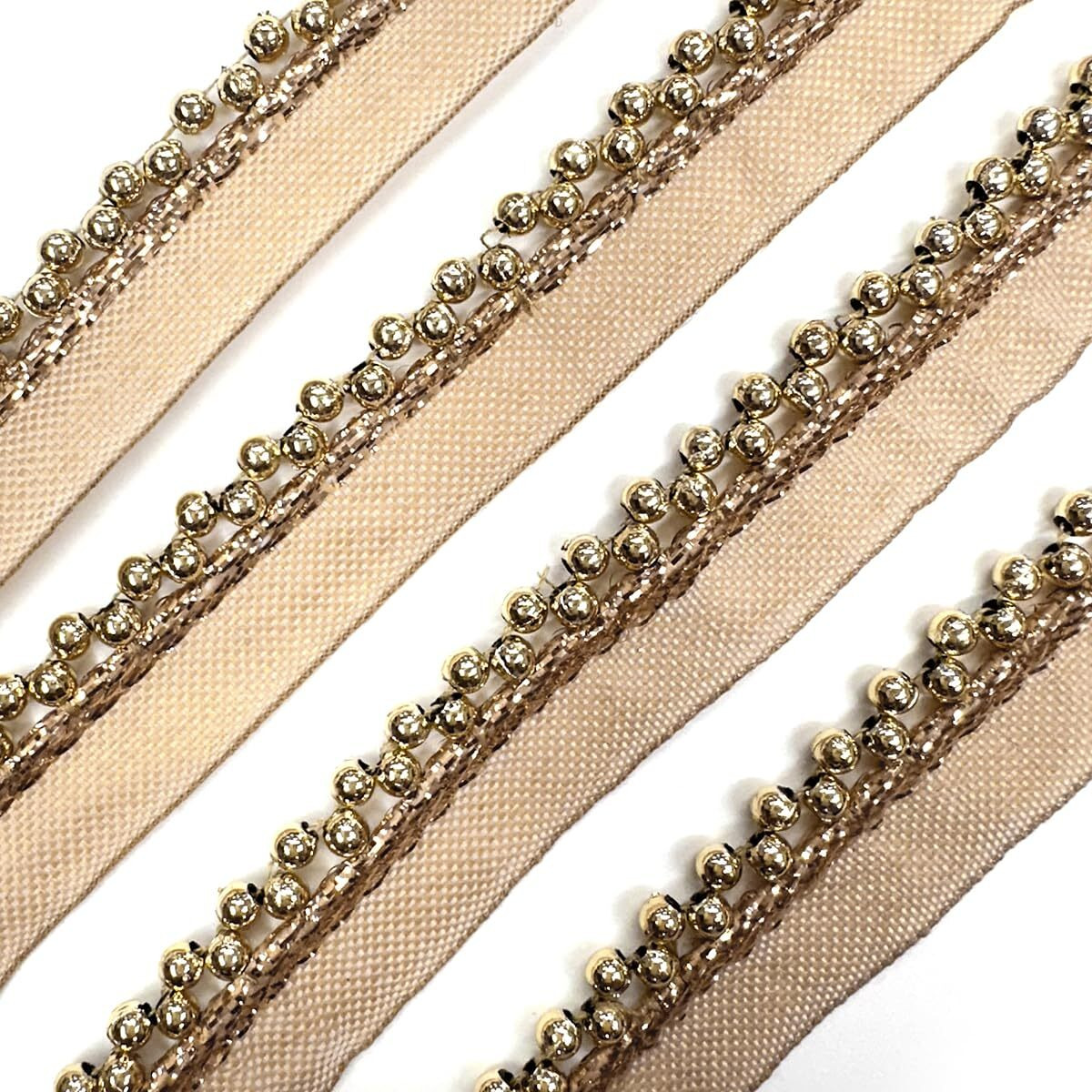 Embroiderymaterial Kinari Lace With Golden Beads, Moti Latkan Border Lace For Sewing, Embroidery, Saree Border, Blouse, Dupatta Border, Lehenga, Kurti Etc (9 Meters, 18Mm Wide)