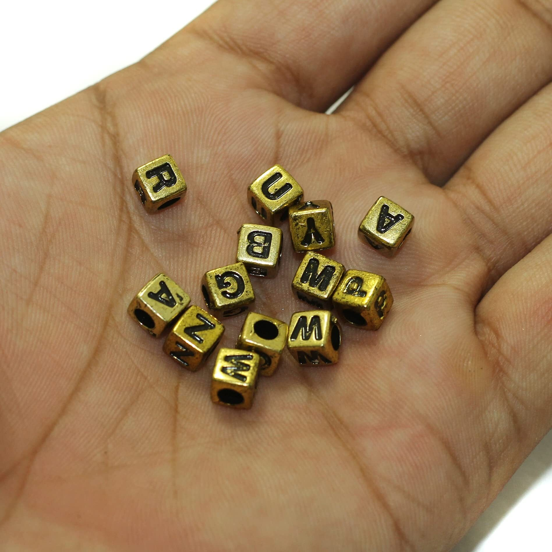 Beadsnfashion 500 Pcs Acrylic Round A To Z Alphabet Letter Beads Gold 6Mm 10 Mtrs Crystal String Elastic Cord For Jewellery Making, Diy Bracelets, Necklace, Key Chains And Kids Jewellery