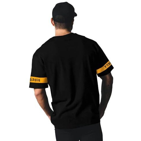Eyebogler Men Round Neck Graphic Printed Elbow Sleeve Oversized T-Shirt