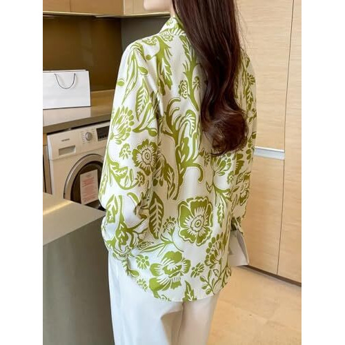 Leriya Fashion Women Light Green