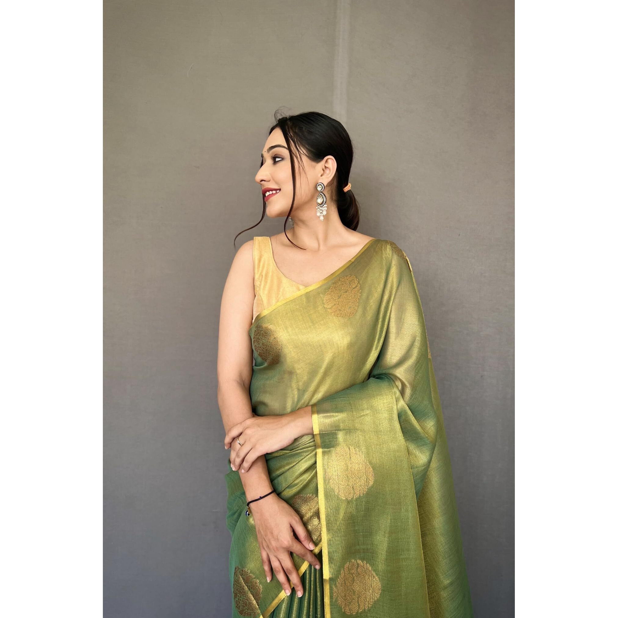 SGF11- Womens Kanjivaram Pure Tissue Silk Saree Golden Zari With Blouse Piece (Green)