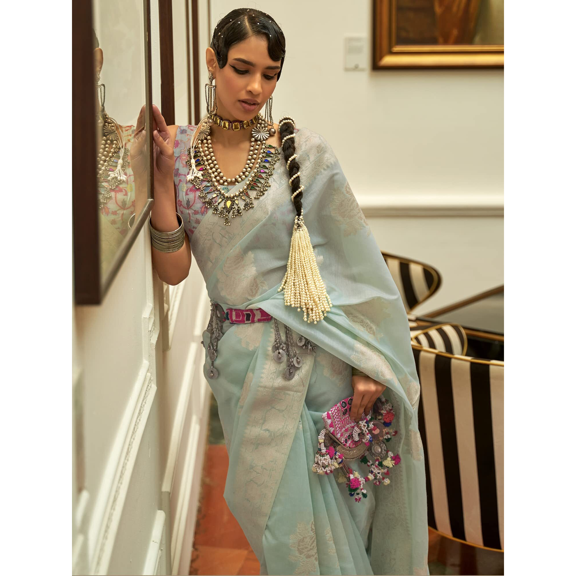 AKHILAM Womens Silk Blend Woven Design Saree With Unstitched Blouse Piece (Mauve_KERAT272006_RJ)