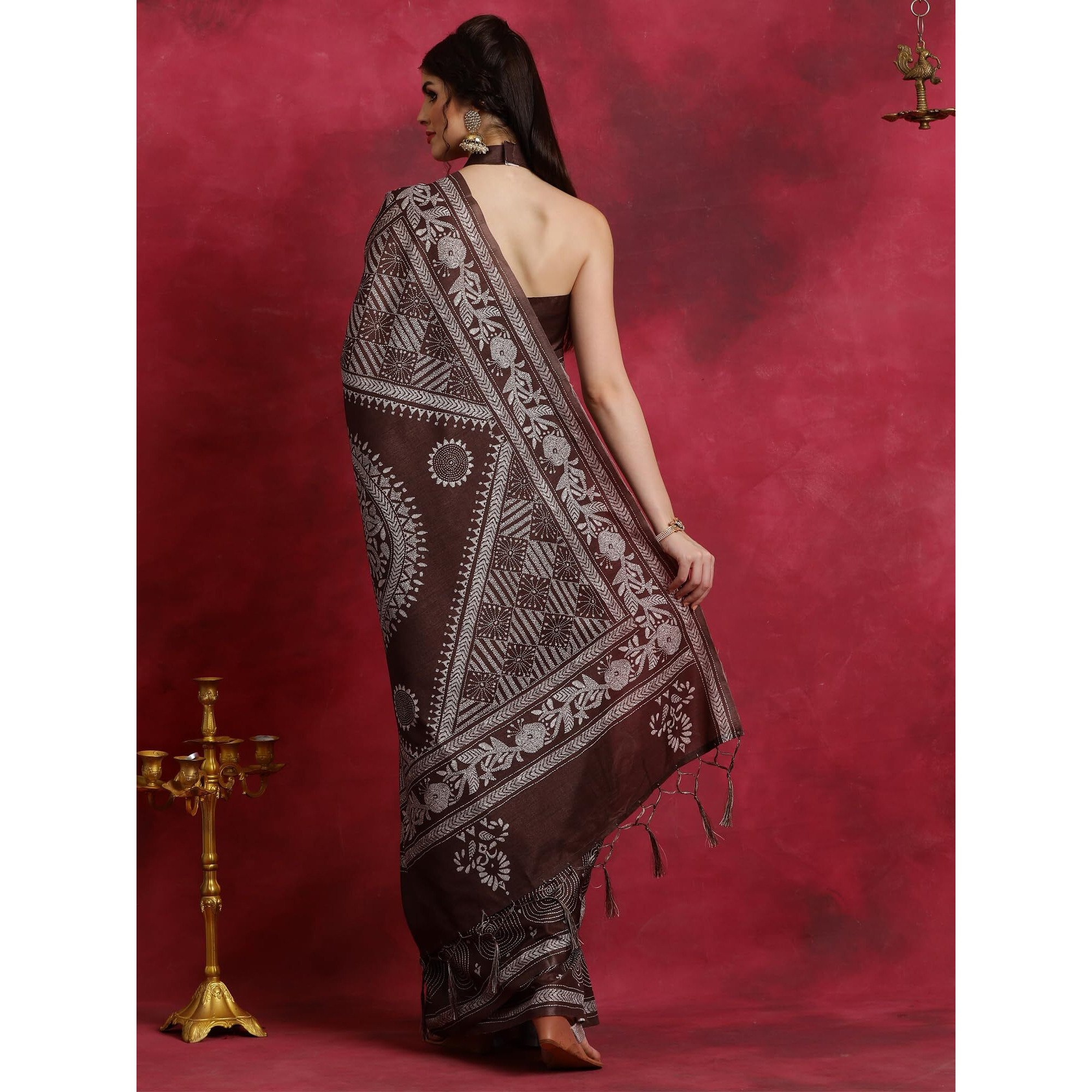 AKHILAM Womens Manipuri Silk Ethnic Motif Saree With Unstitched Blouse Piece(Brown_KNTHAC1007_HS)
