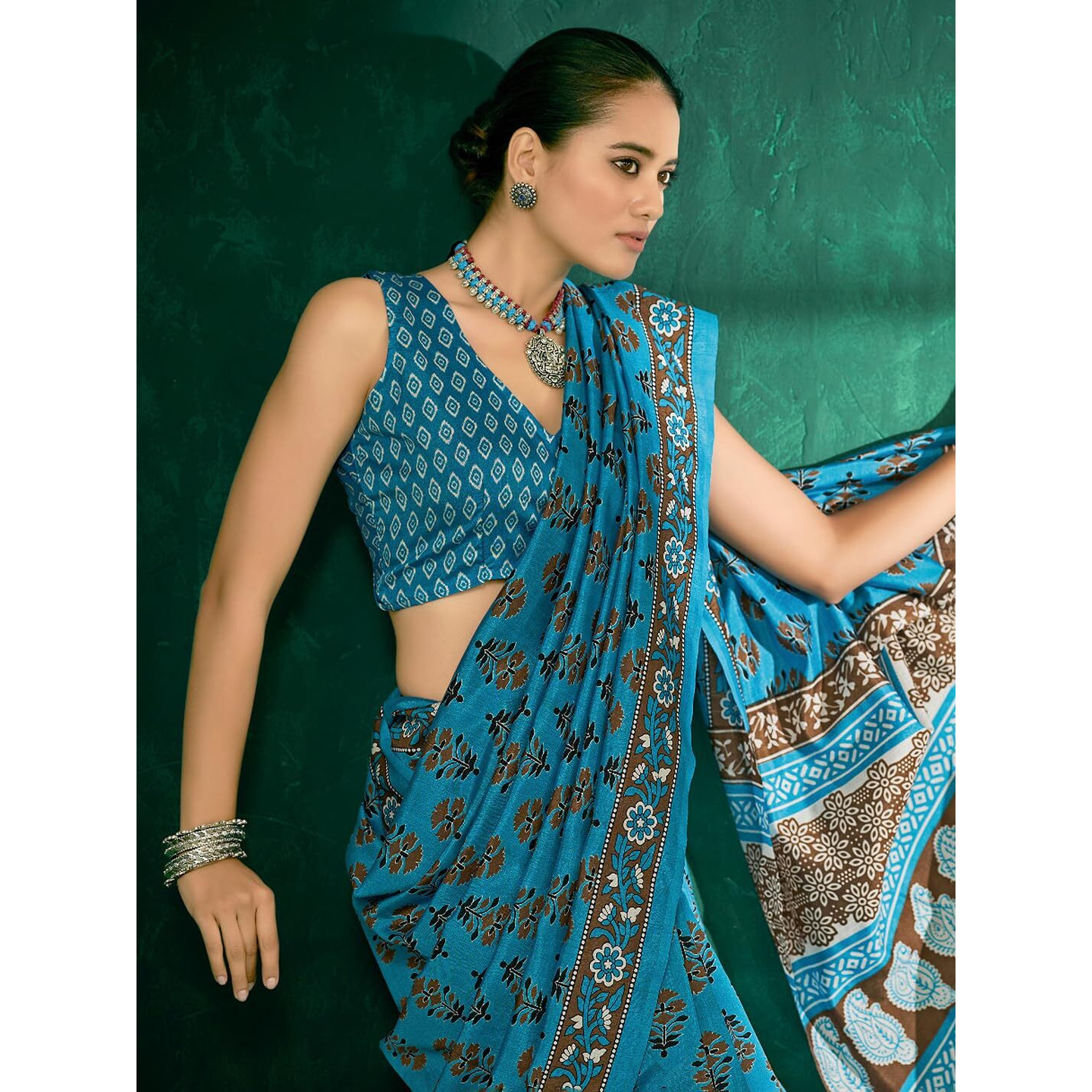 AKHILAM Womens Printed Bhagalpuri Silk Saree With Unstitched Blouse Piece (Blue_23WOM23908_HS)