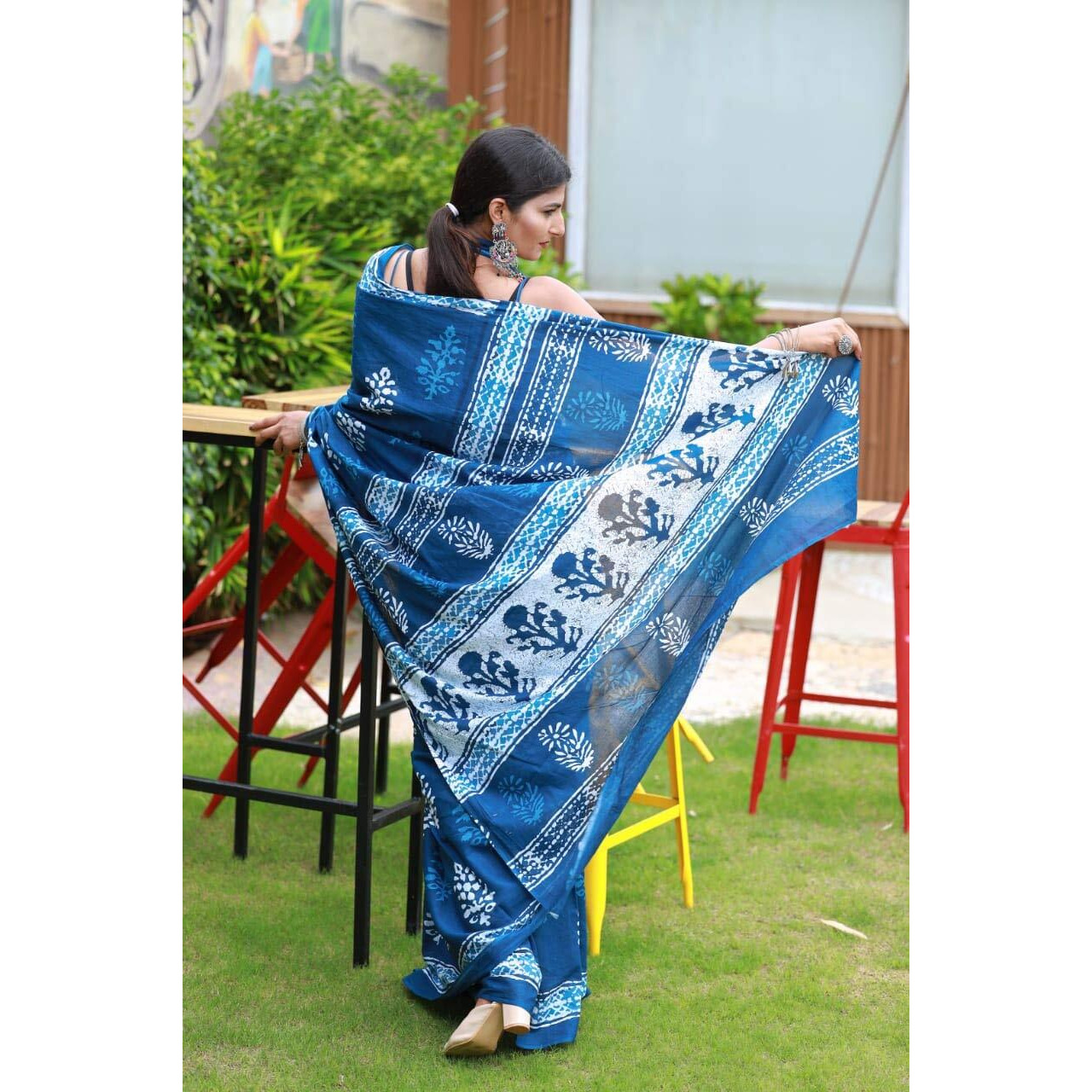 Kiaaron Womens Hand Block Kalamkari Batik Bagru Jaipuri Ikat Printed Handloom Pure Cotton Mulmul Traditional Ethnic Cotton Sarees With Printed Blouse Piece - Blue_White