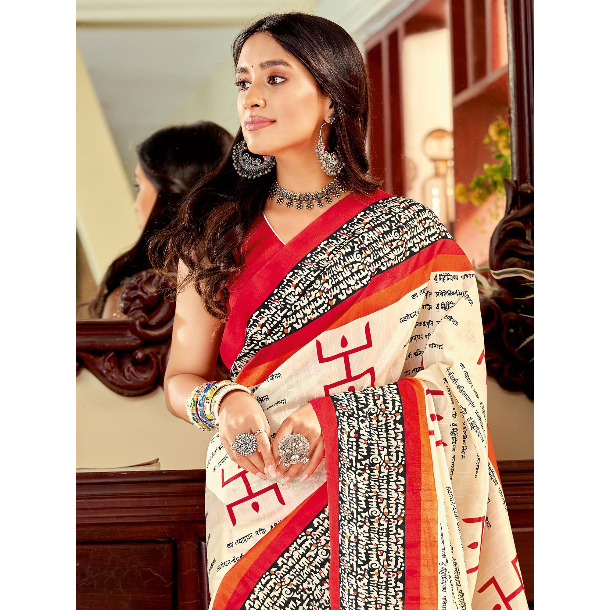 AKHILAM Womens Abstract Bhagalpuri Silk Printed Saree With Unstitched Blouse Piece (Cream_22WOM22911_HS)
