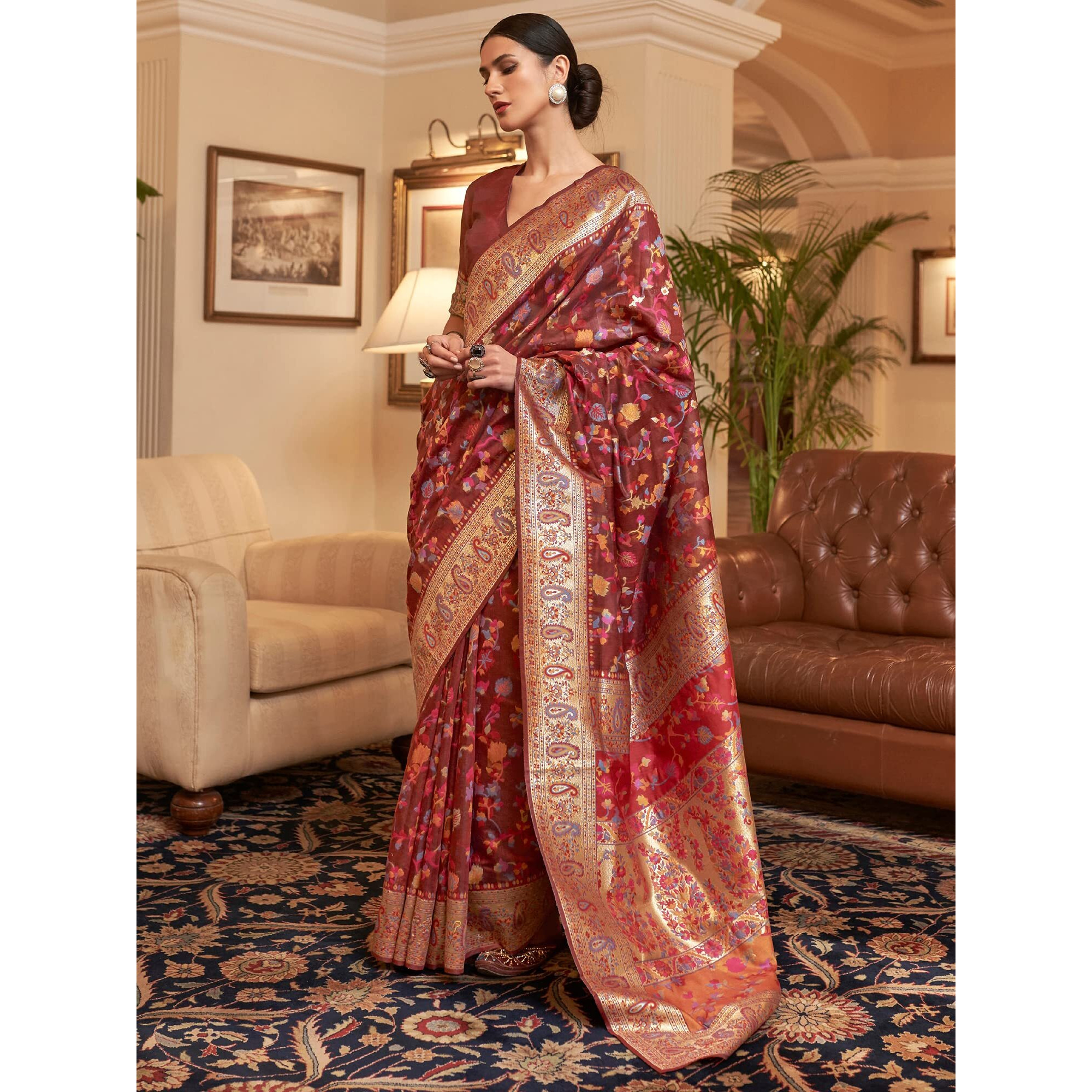 AKHILAM Womens Silk Blend Woven Design Celebrity Saree With Blouse Piece (Maroon_KSHFA201001J)