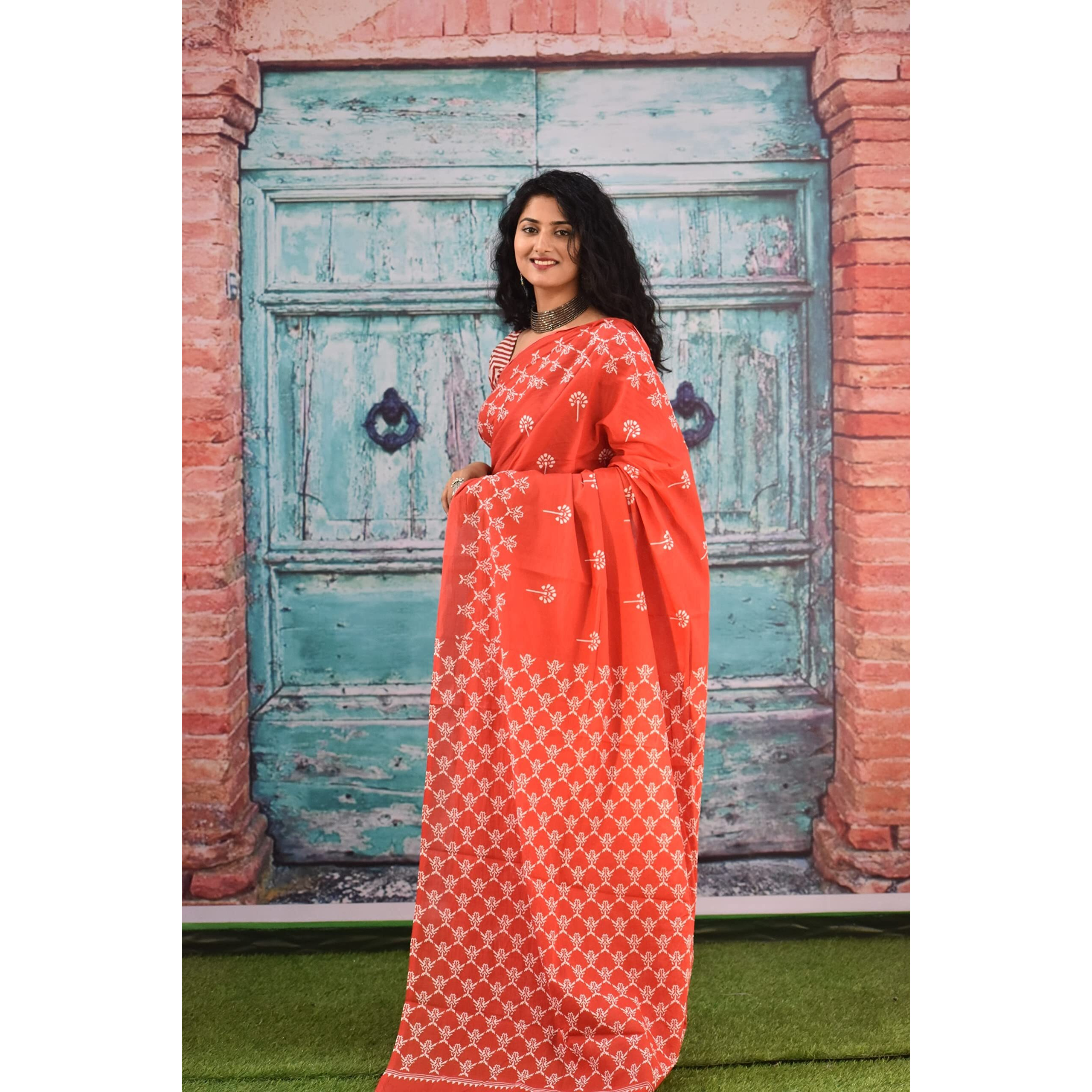 Kiaaron Womens Ikat Hand Block Print Jaipuri Cotton Mulmul Saree with Blouse Piece - Red_380
