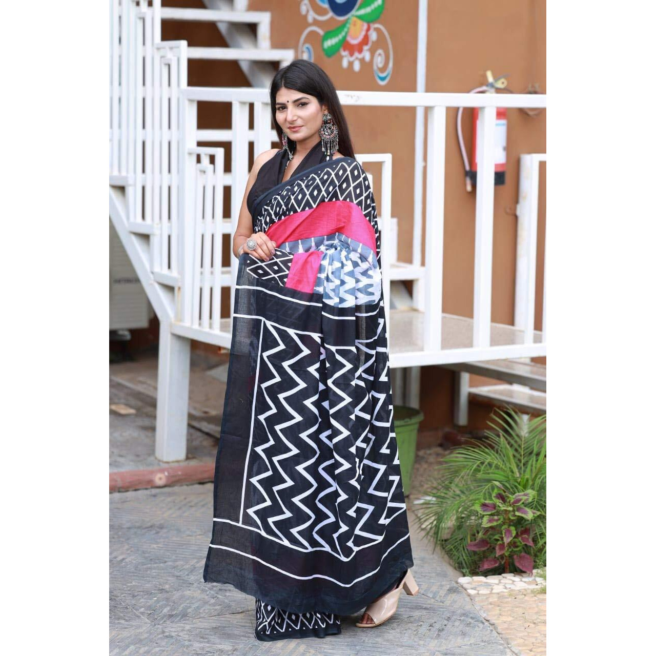 Kiaaron Womens Hand Block Kalamkari Batik Bagru Jaipuri Ikat Printed Handloom Pure Cotton Mulmul Traditional Ethnic Cotton Sarees With Printed Blouse Piece - Pink_Black