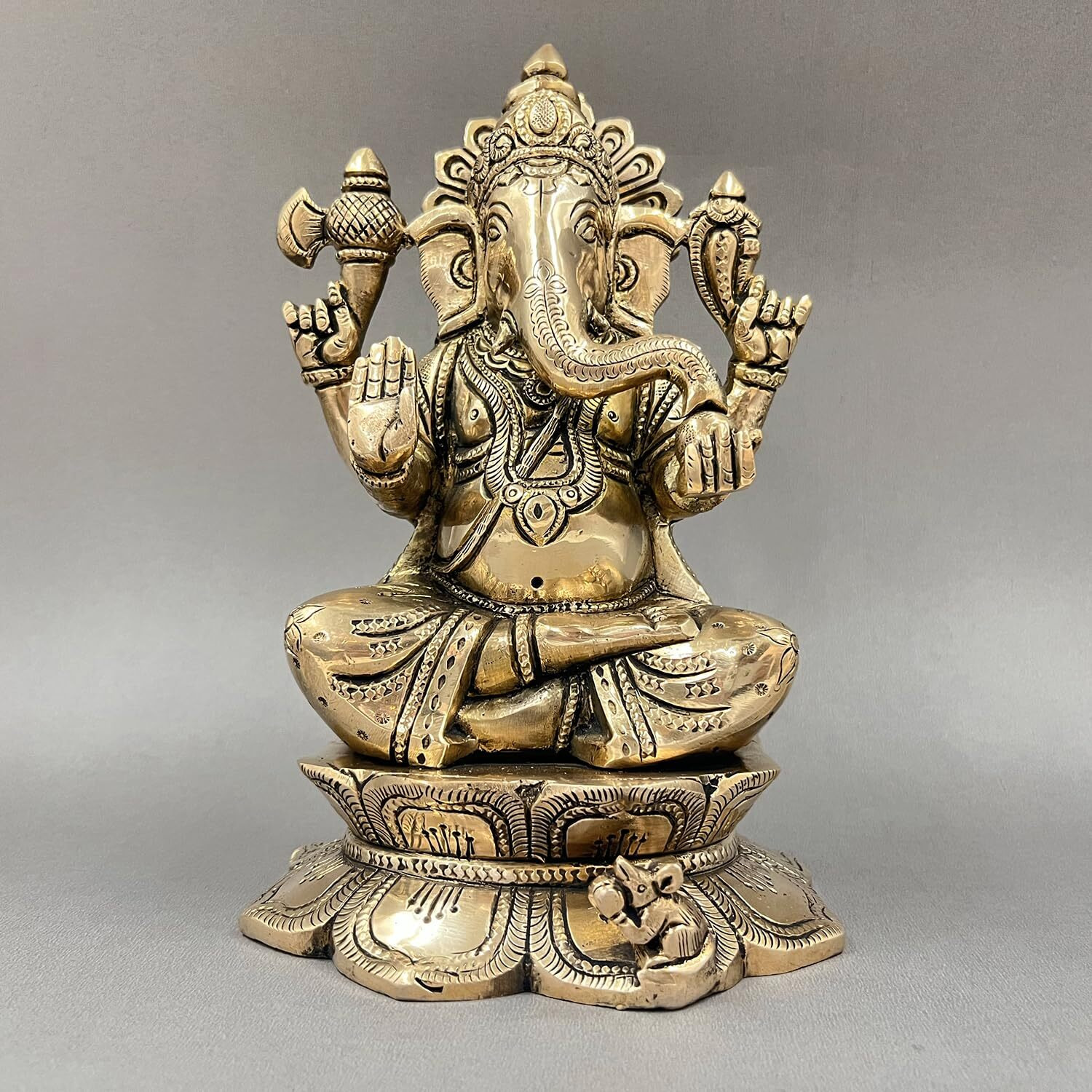 CraftVatika Ganesha Brass Idol Murti for Living Room Mandir Home Dcor Ganesha Sitting on Lotus Statue Ganpati Vinayak Statue for Return Gift Wedding Gift