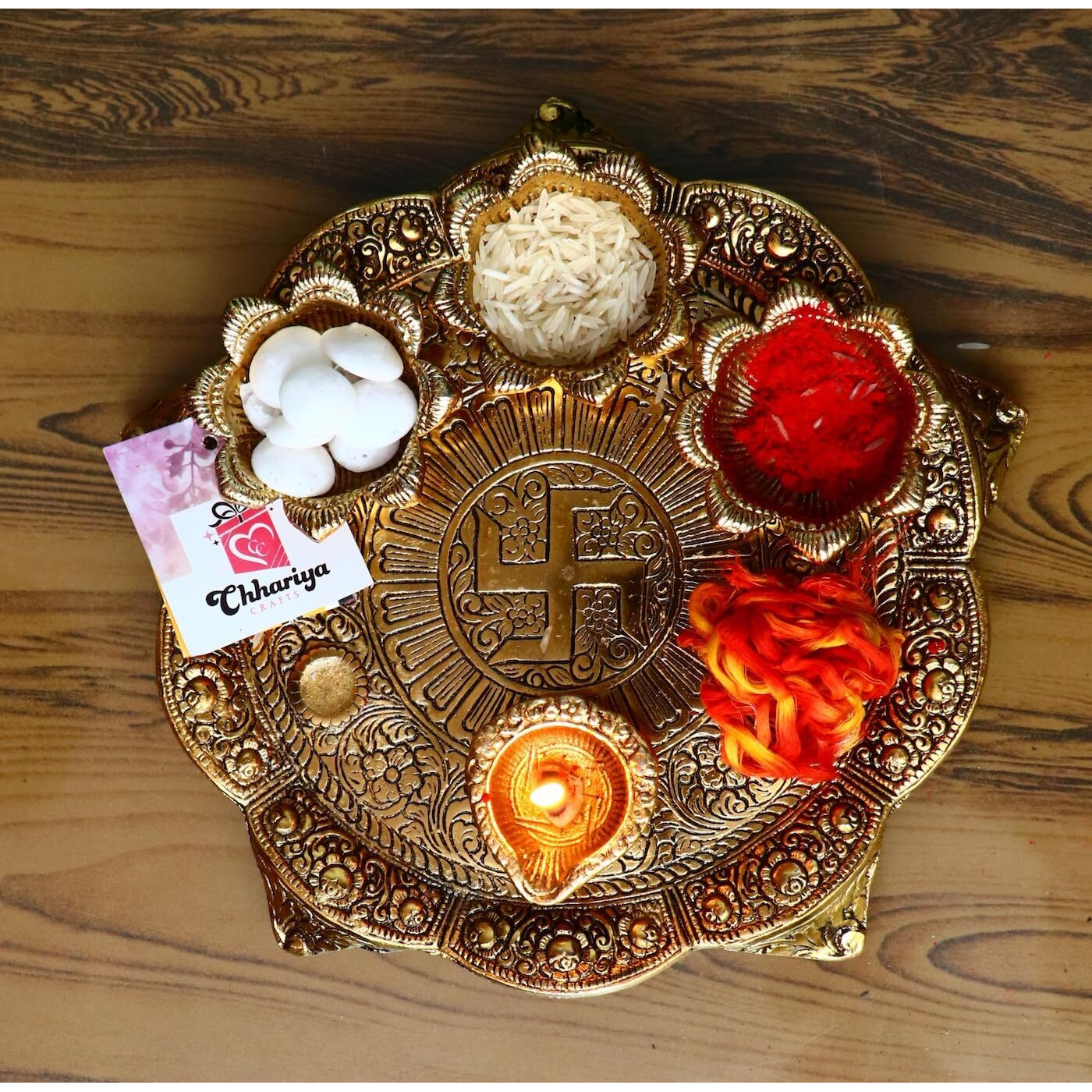 Chhariya Crafts Metal Pooja Thali with Diya for Home and Office Temple Puja Item (1 Pieces, Gold)