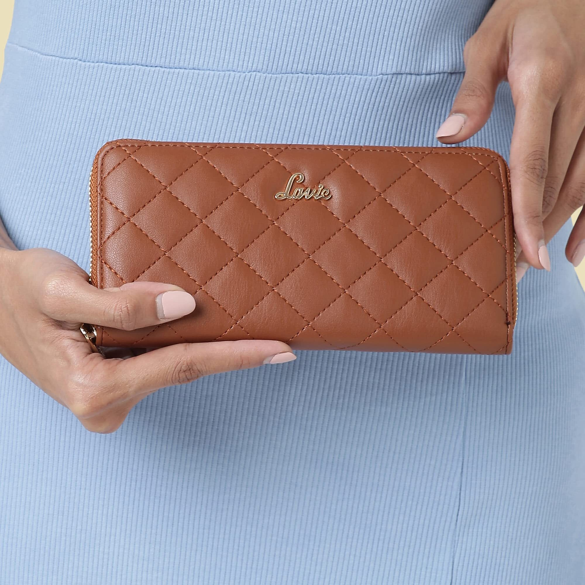 Lavie Quilt Eden Women's zip Around Wallet