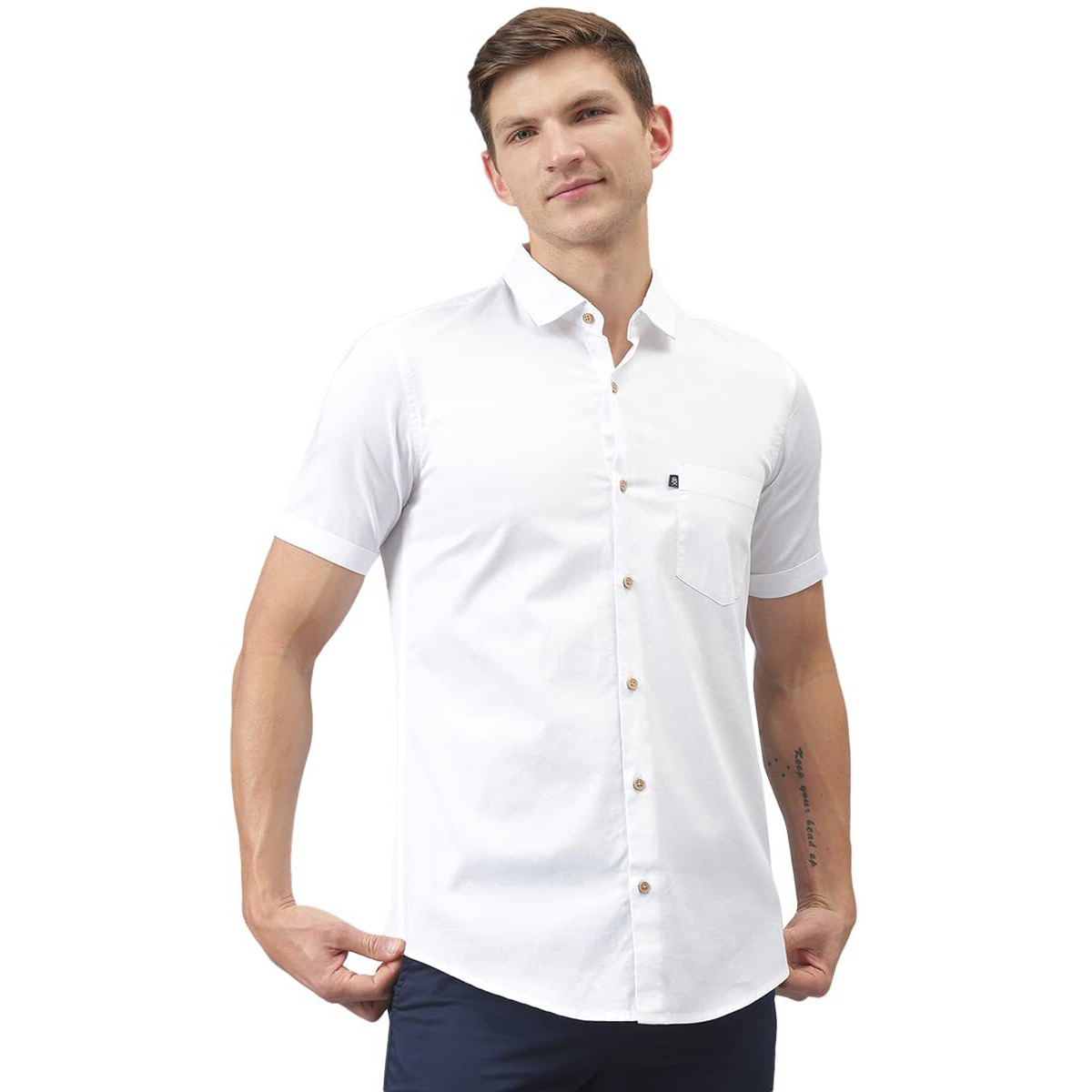 Thomas Scott Men's Solid Slim Fit 100% Cotton Casual Shirt with Cutaway Collar and Half Sleeve White