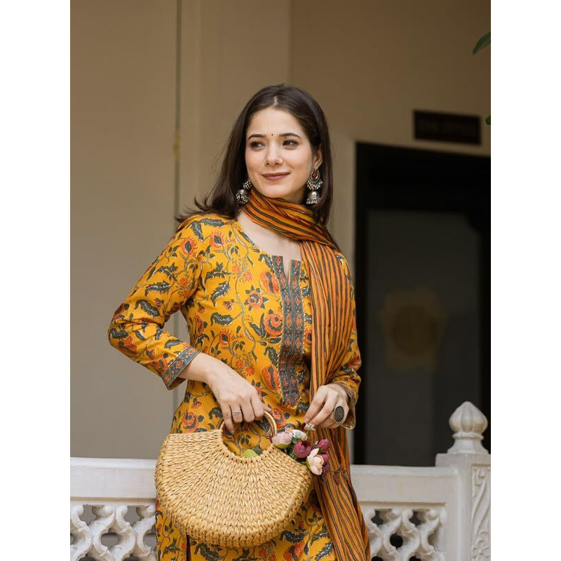 Vaamsi Women's Floral Straight Printed Kurta Pant With Dupatta Set (VKSKD2256_S_Yellow)