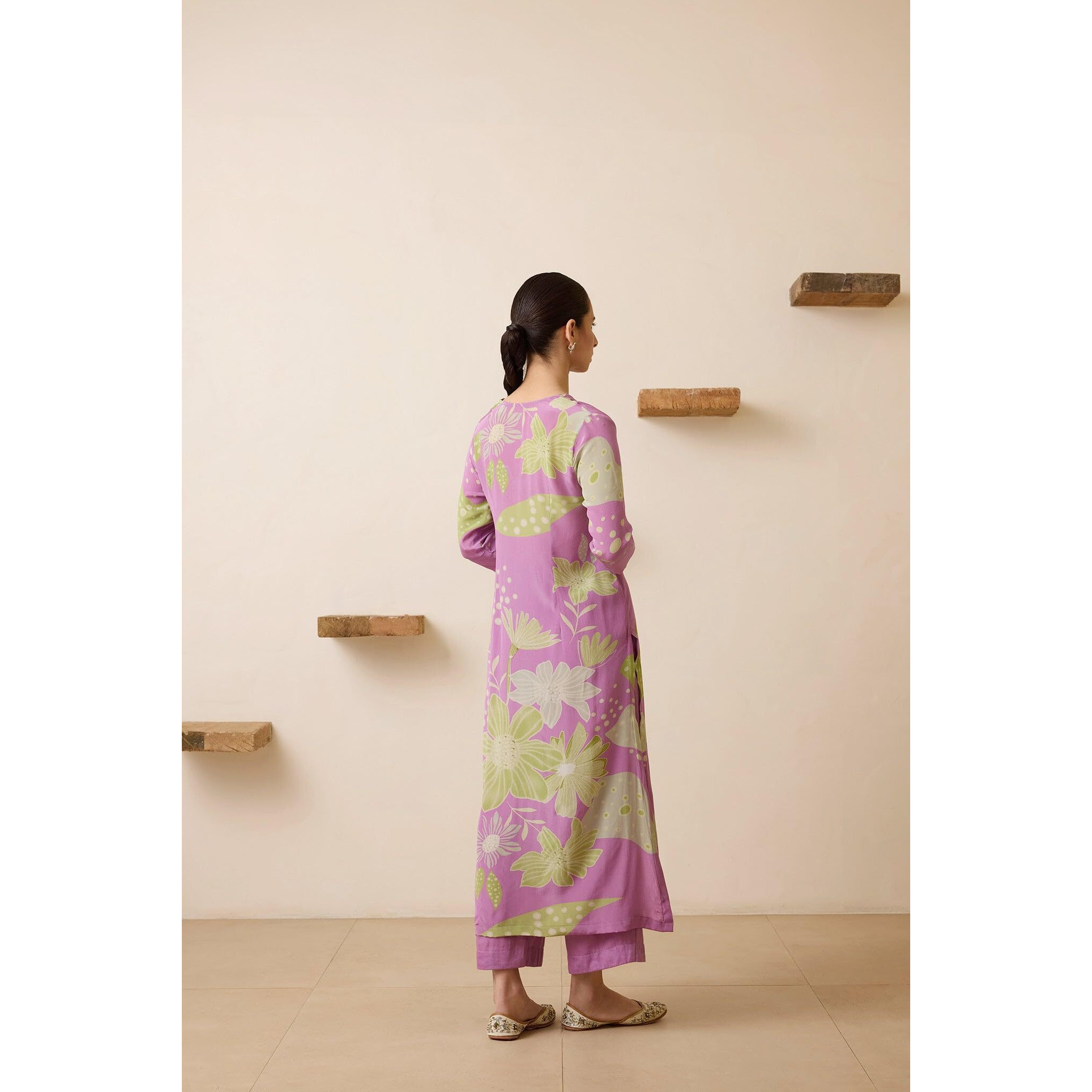GoSriKi Women's Cotton Blend Straight Printed Kurta with Pant (Wanda Purple-GS_L_Purple_Large)